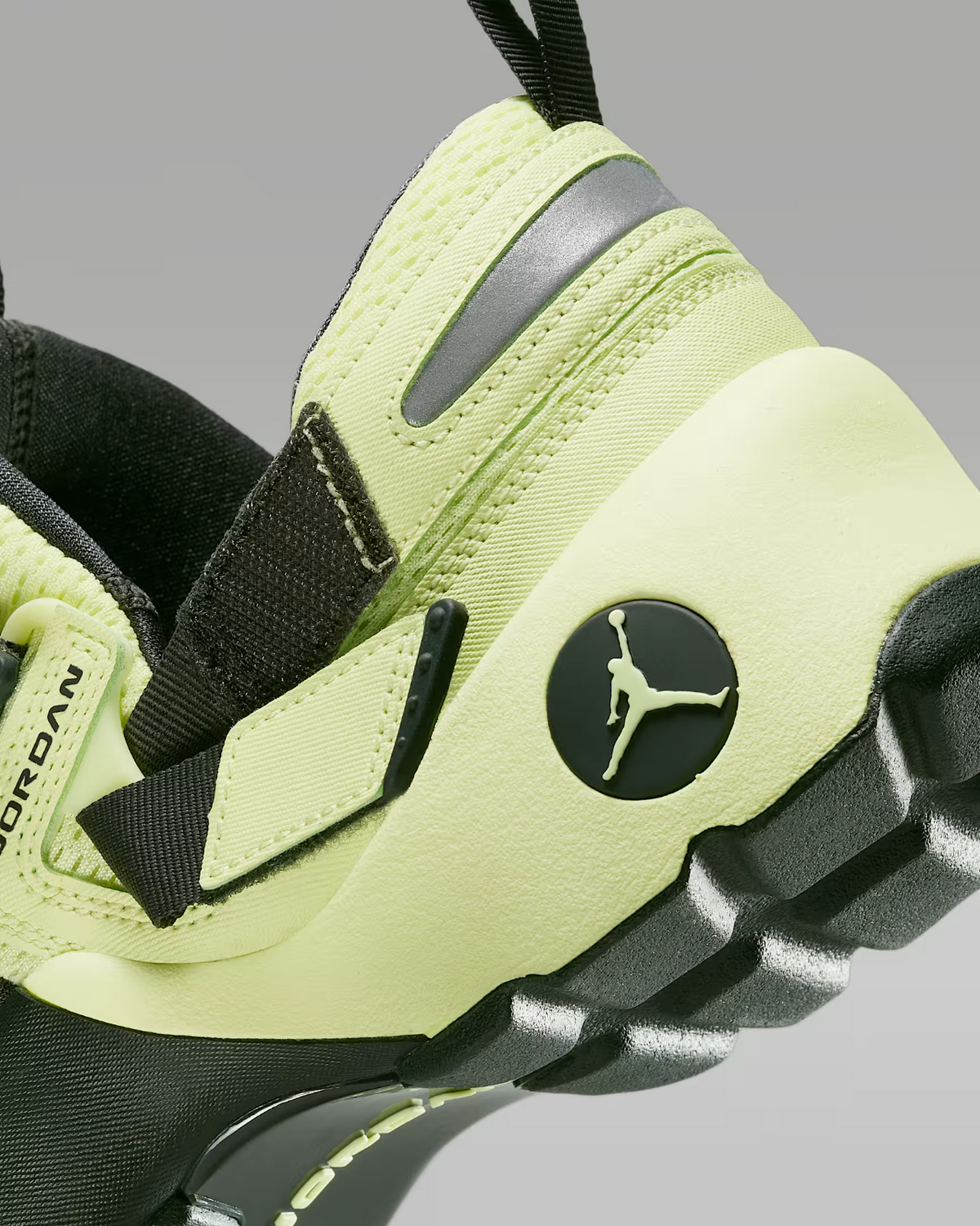 HQ2164-302 Nike  Jordan Trunner LX Luminous Green (Women's)