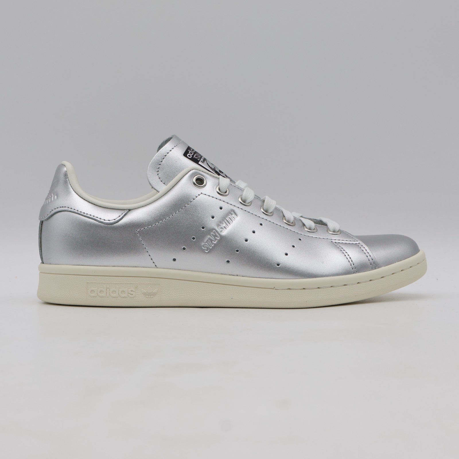 JI2930 adidas Originals Stan Smith Silver Metallic Core Black (Women's)