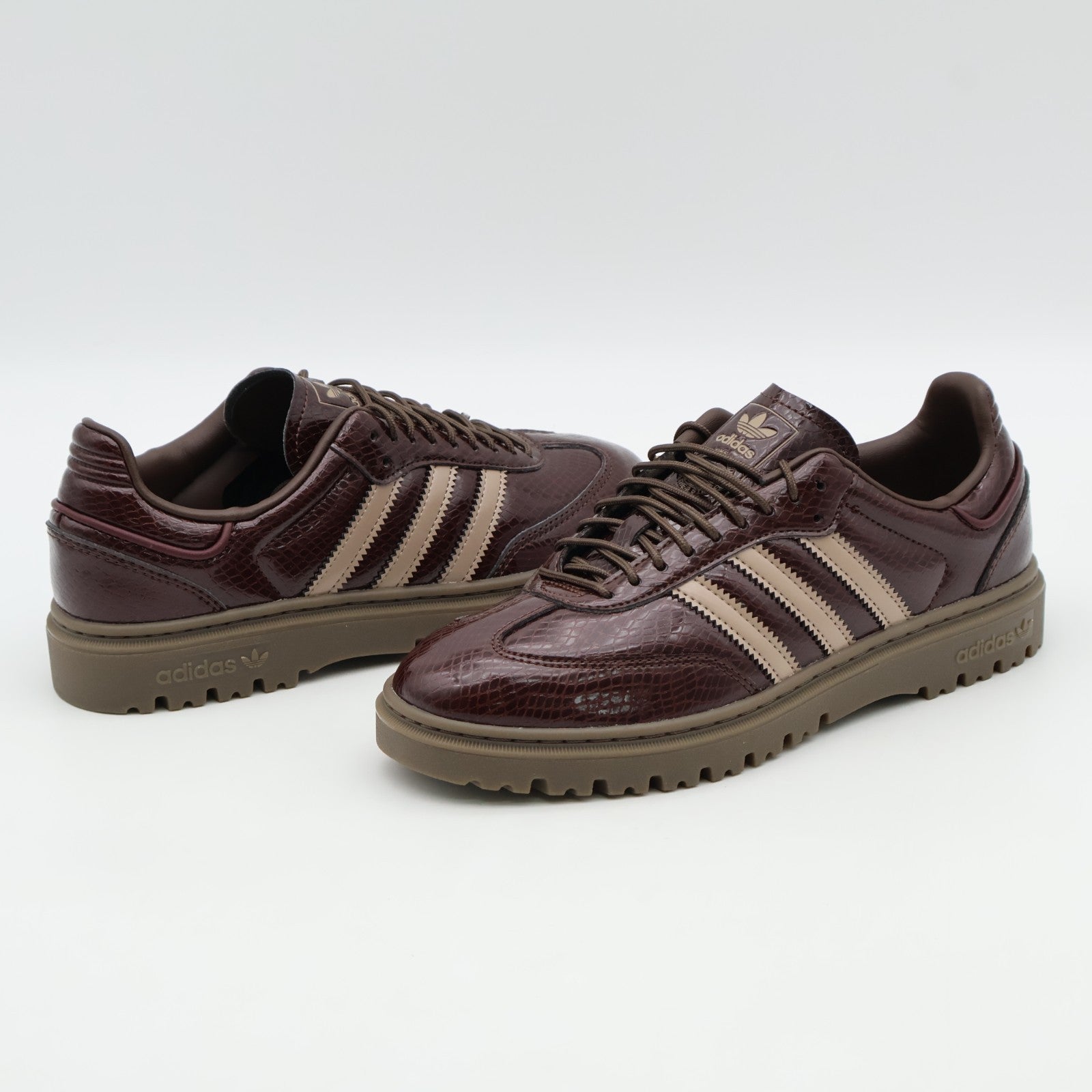 JQ6711 adidas SAMBA WTR SUPCOL CHABRN GUM5 (Men's)