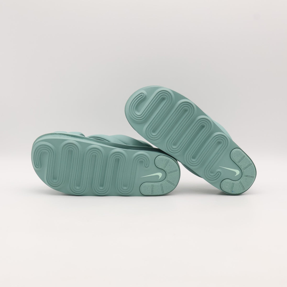 FJ5929-004 Nike Air Max Isla Cannon Cannon Mint Foam (Women's)