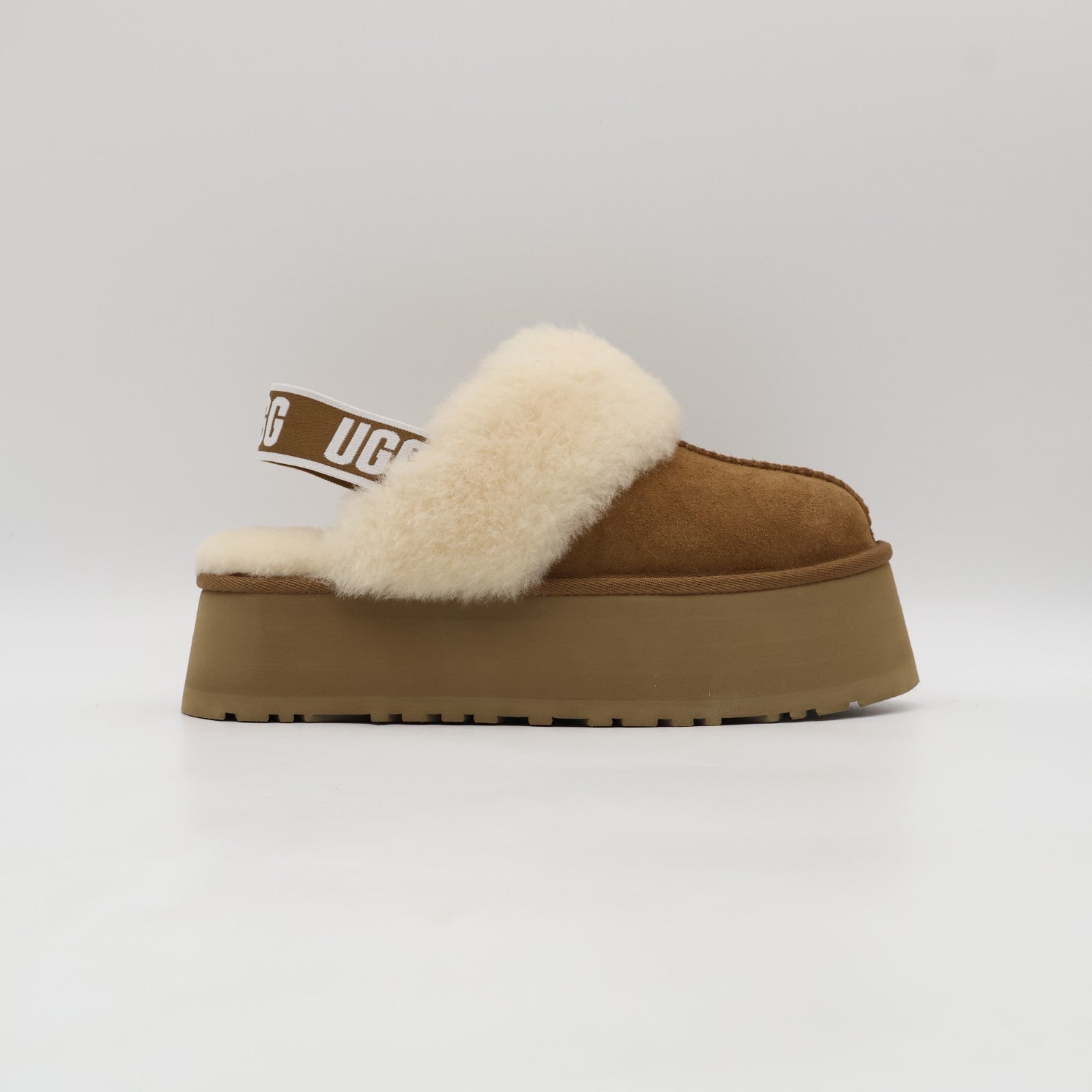 1113474-CHE UGG FUNKETTE CHESTNUT