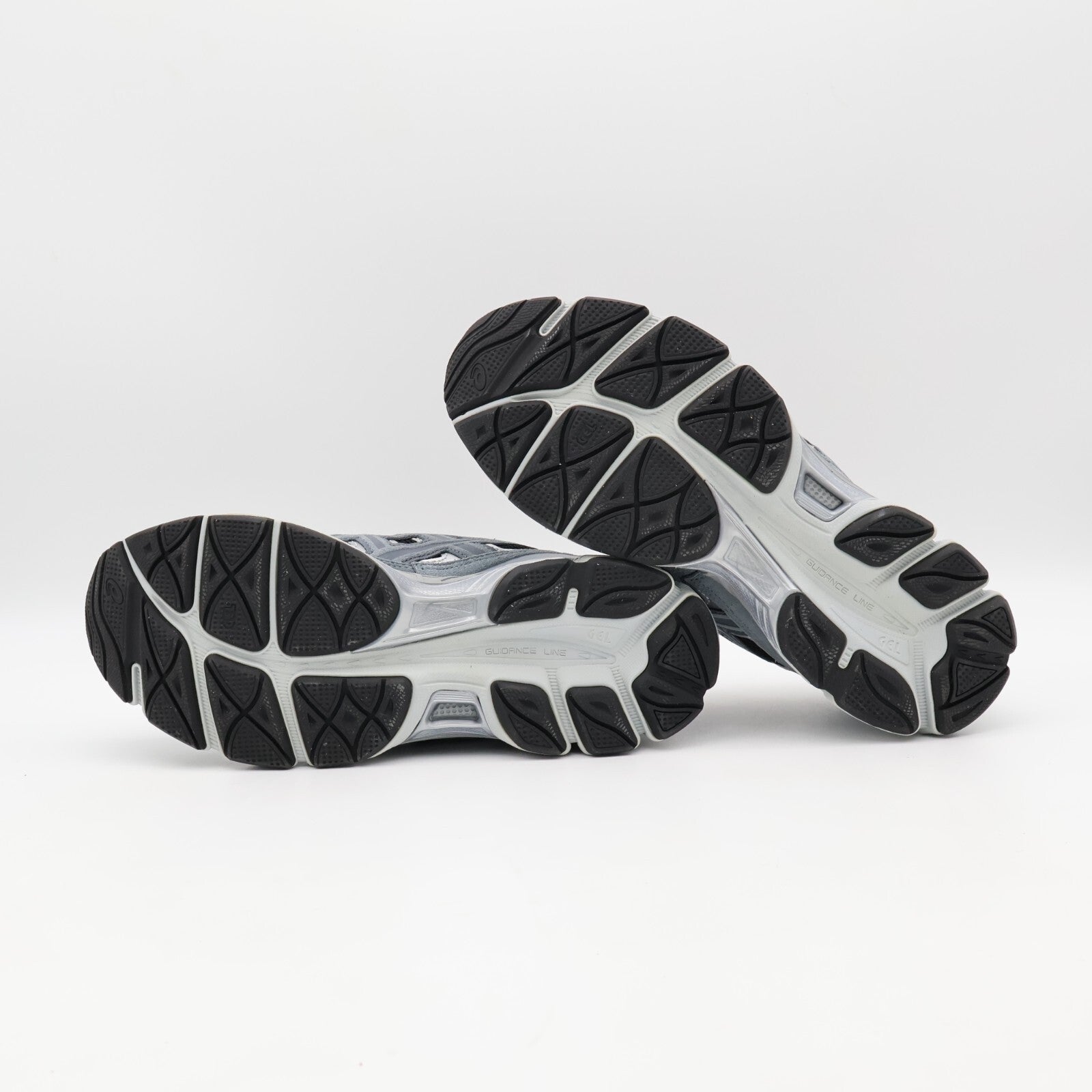 1203A383-003 Asics Gel-NYC Black Fjord Grey (Men's)