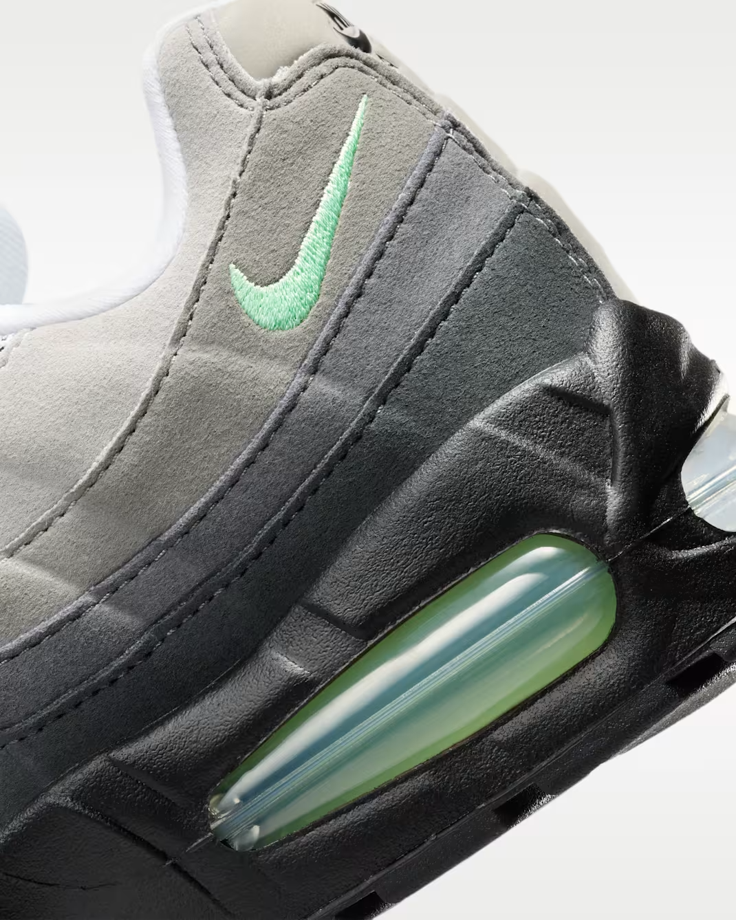 HJ5996-005 Nike Women's Air Max 95 Big Bubble "Fresh Mint"