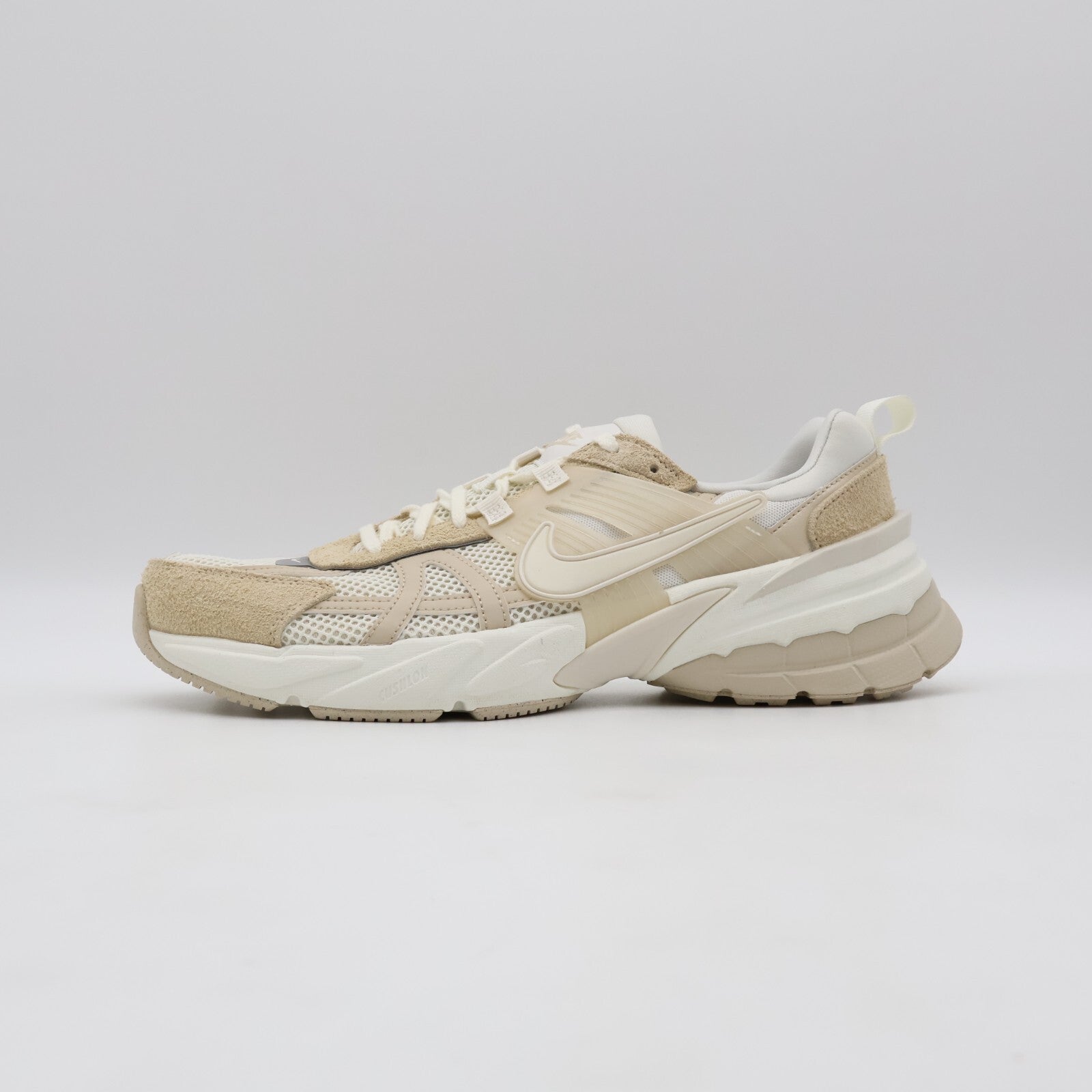 HV3917-133 Nike V2K Run Sail Sanddrift Phantom (Women's)