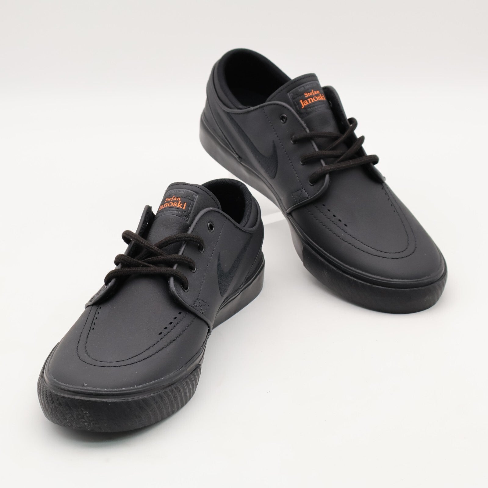 FQ7621-001 NIKE SB Zoom Janoski OG+ ISO Triple Black (Men's)