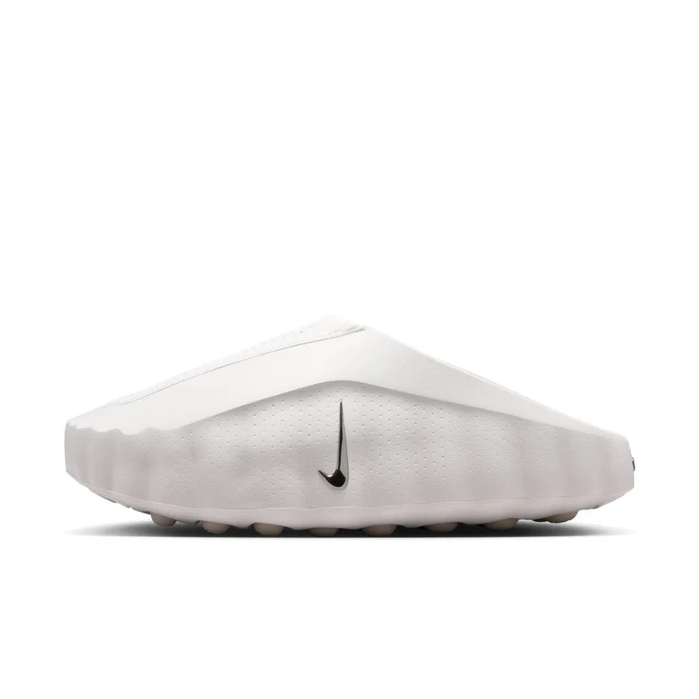 HQ4309-101 Nike Mind 001 Pregame Mule (Women's)