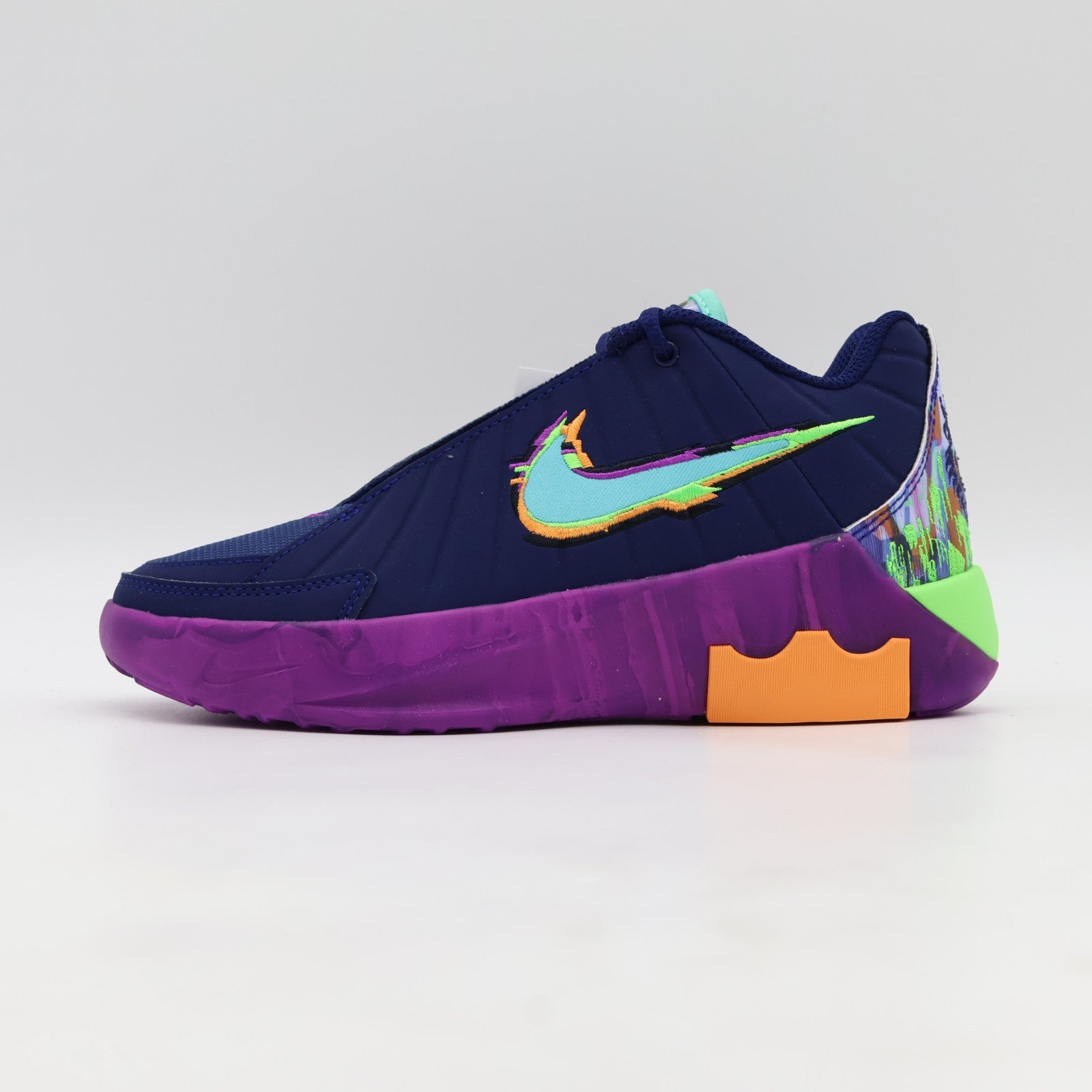 HV2269-400 Nike GS LeBron Witness 9 King Of The Court