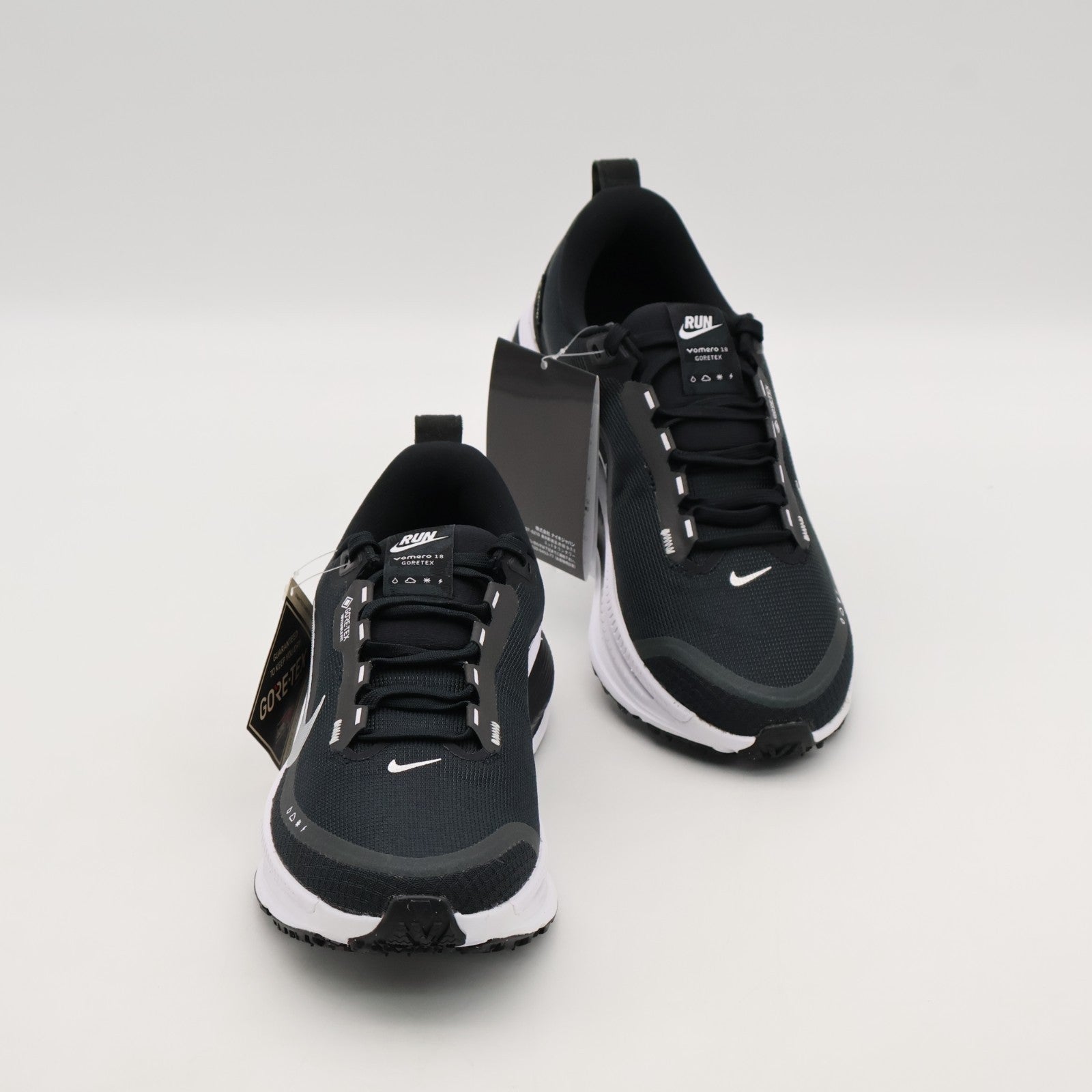 HQ7002-002 Nike Vomero 18 GORE-TEX Black Anthracite White (Women's)