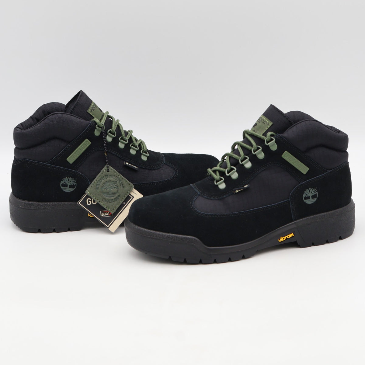 TB0A2NRWEK4 Undefeated Timberland Field Boot GORE-TEX Black (Men's)