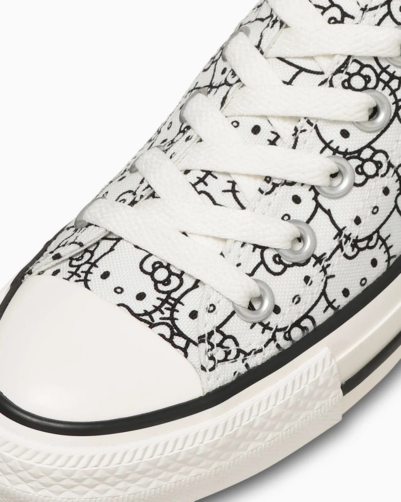 31318860 Sanrio Ã Converse All Star OX "Hello Kitty" (Men's)