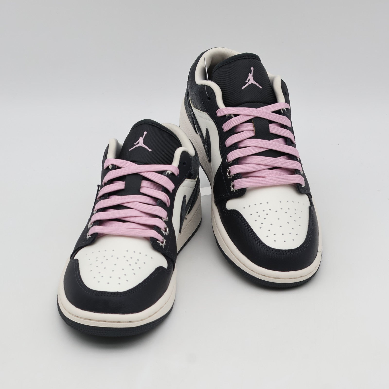 II0595-001 Nike Air Jordan 1 Low SE Anthracite/Iced Carmine (Women's)