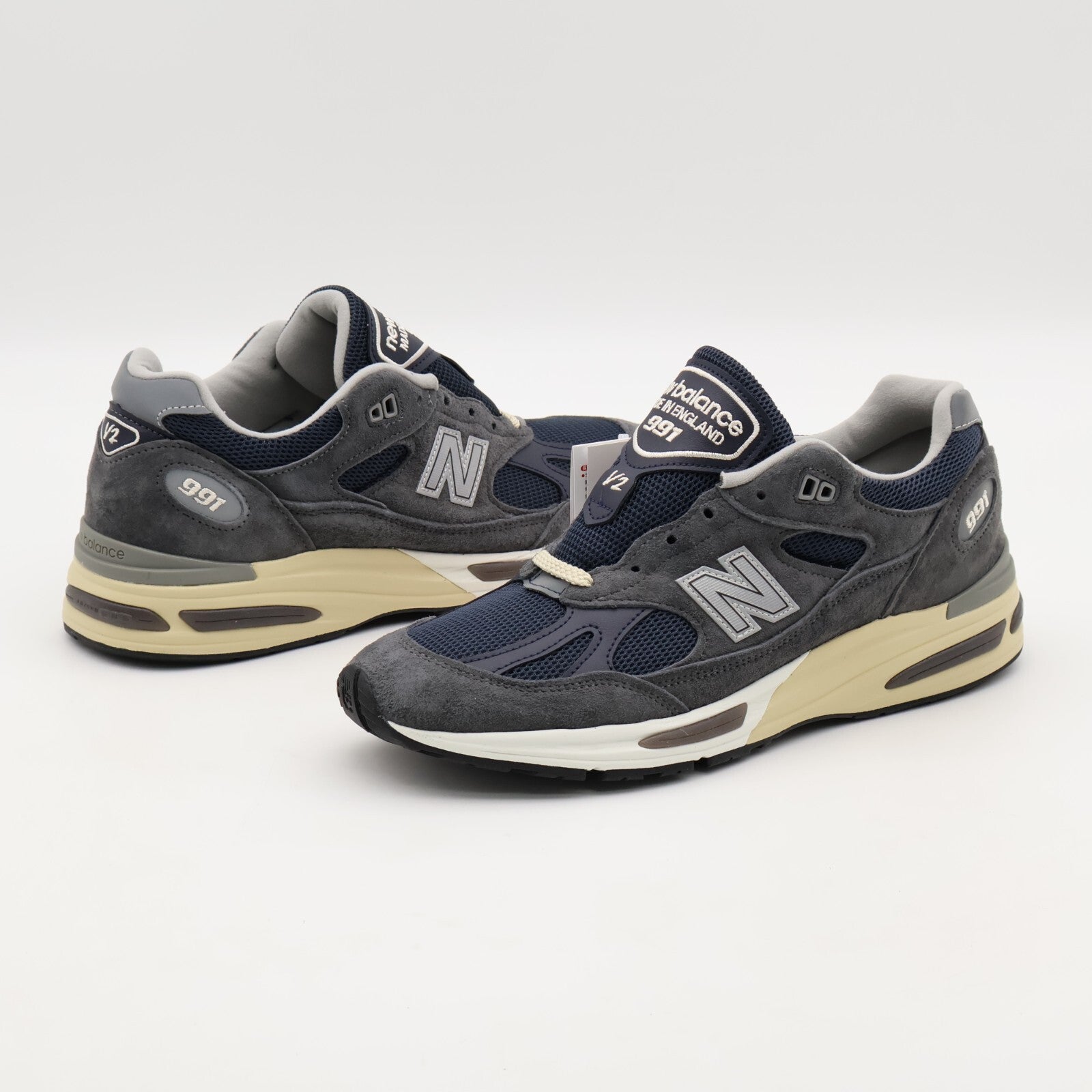 U991GG2 New Balance 991V2 Gray Navy (Men's)