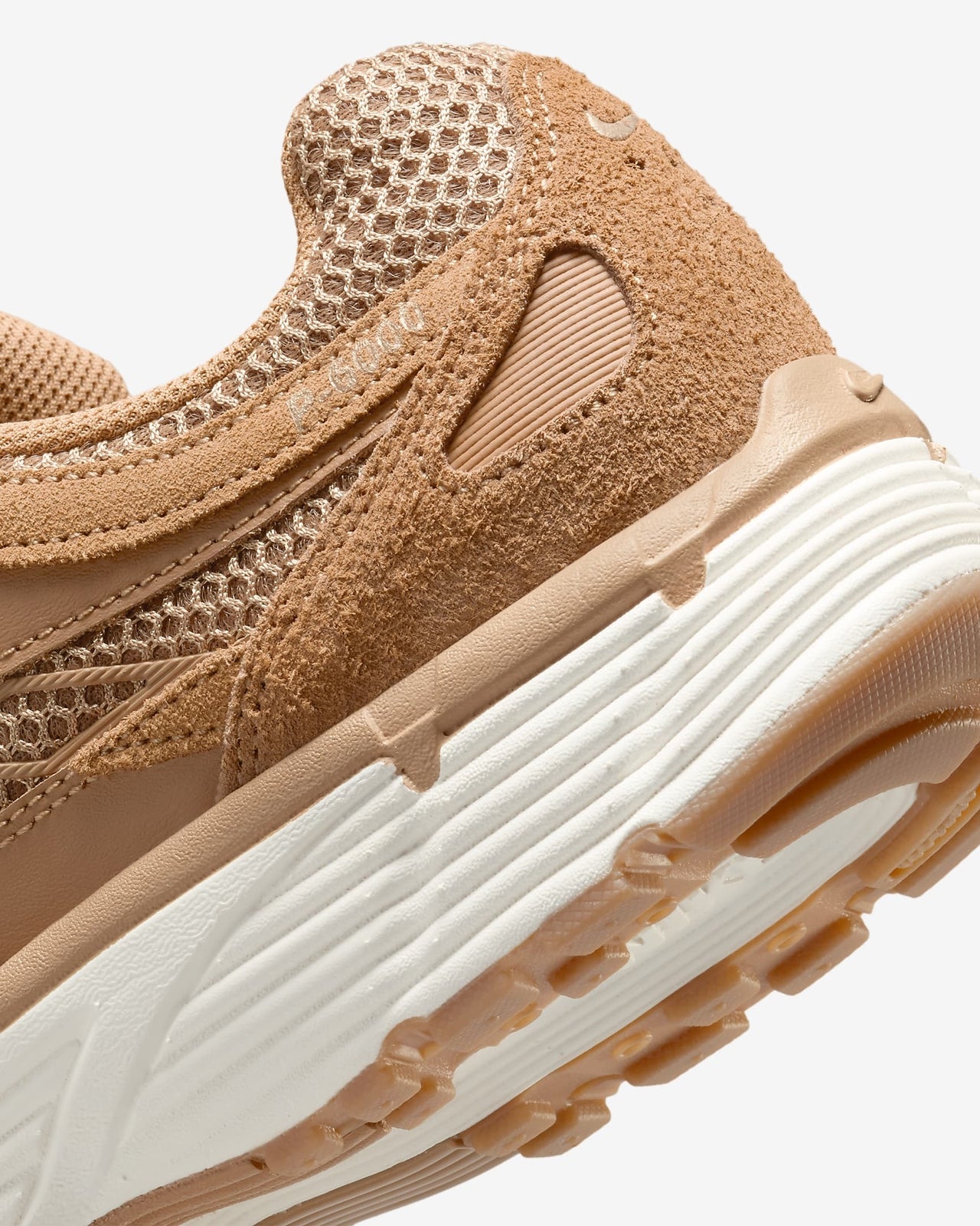 HF0015-201 Nike P-6000 SE Flax Metallic Gold Sail (Men's)