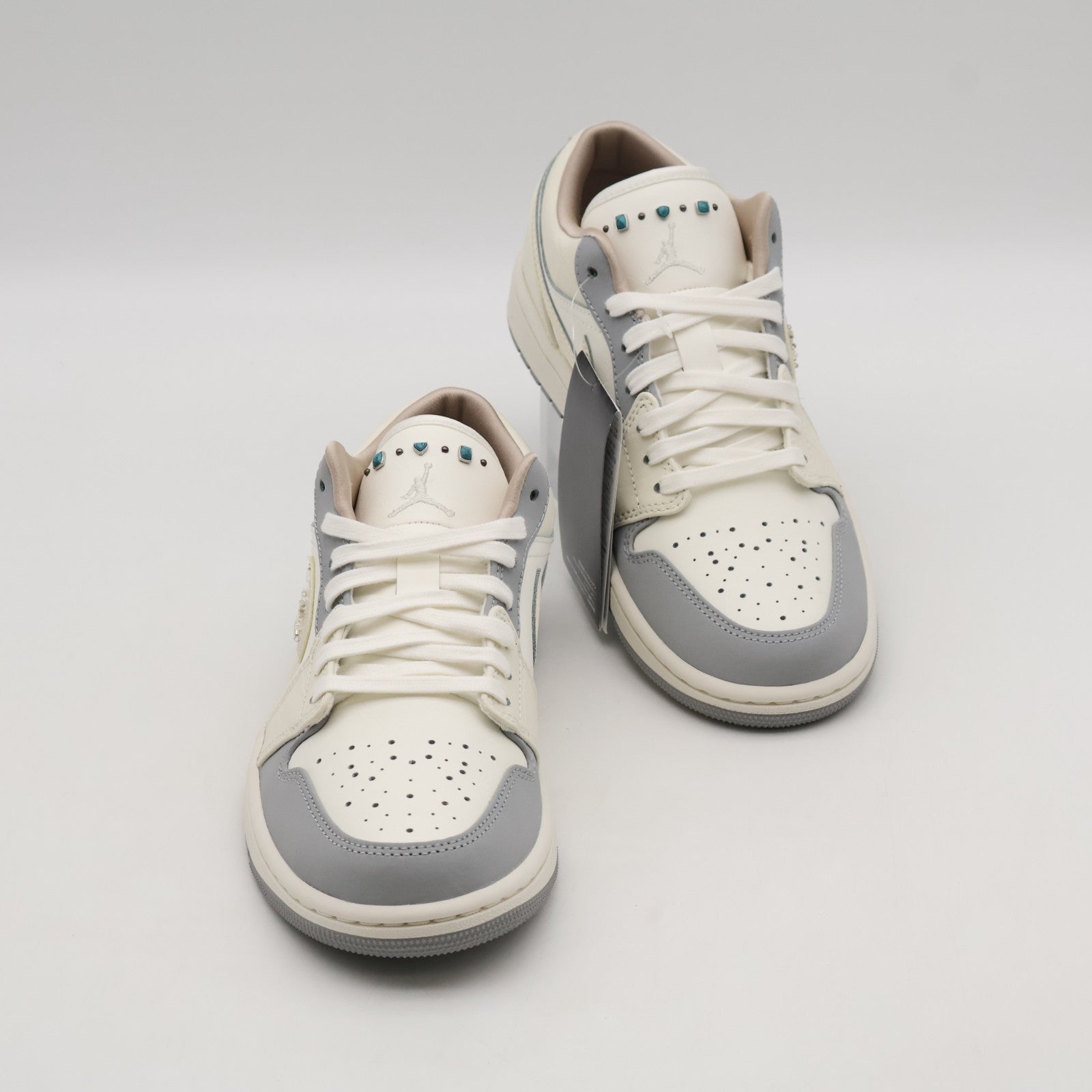 IH7323-100 Nike  Air Jordan 1 Low Turquoise Gemstones (Women's)