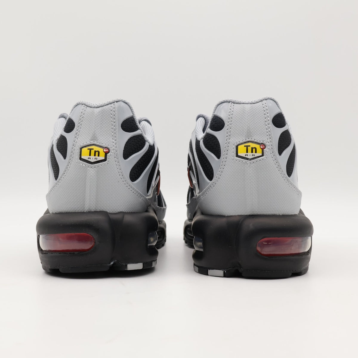 DM0032-011 Nike Air Max Plus Wolf Grey (Men's)