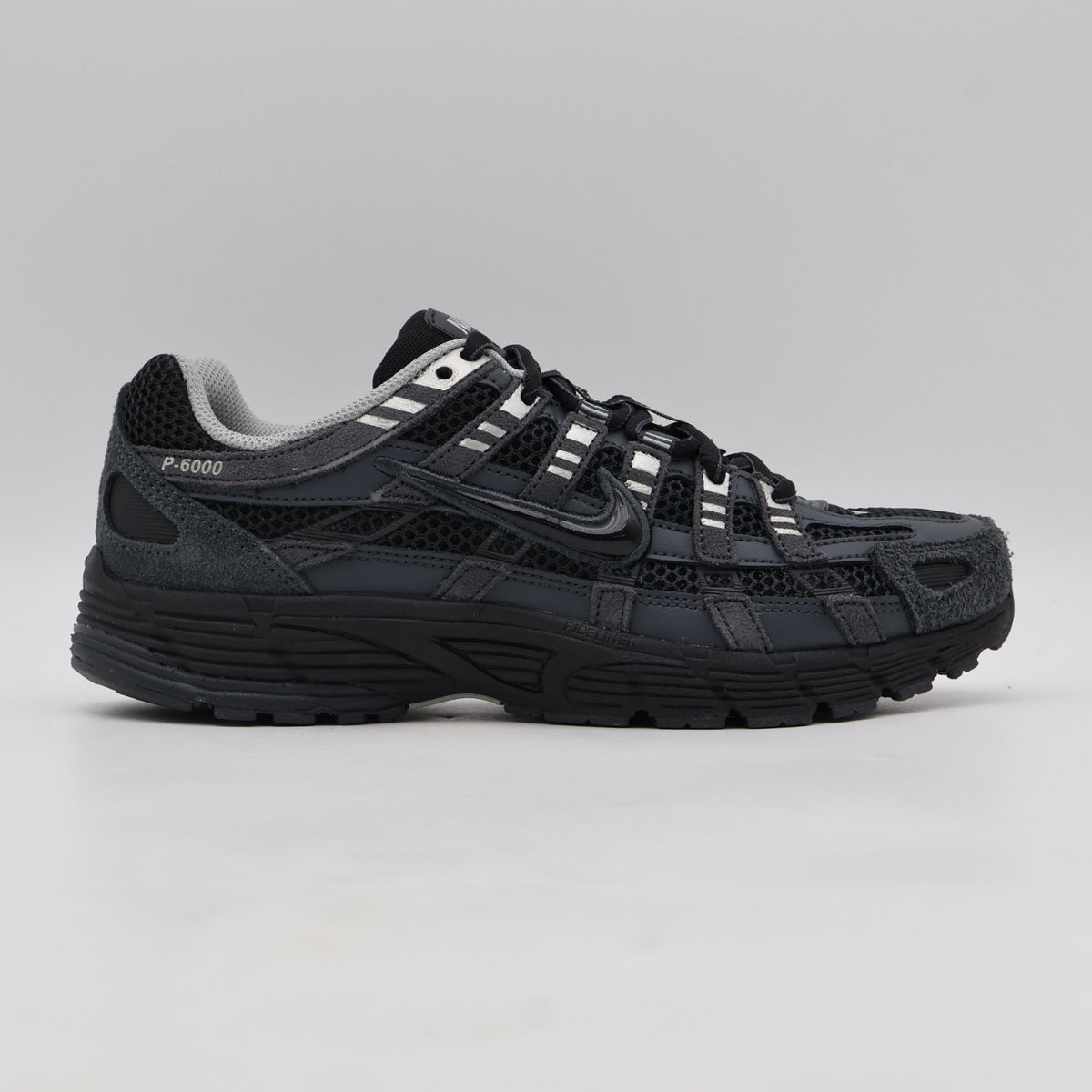 HF0015-002 Nike P-6000 SE Anthracite Chrome Metallic Silver Black (Men's)