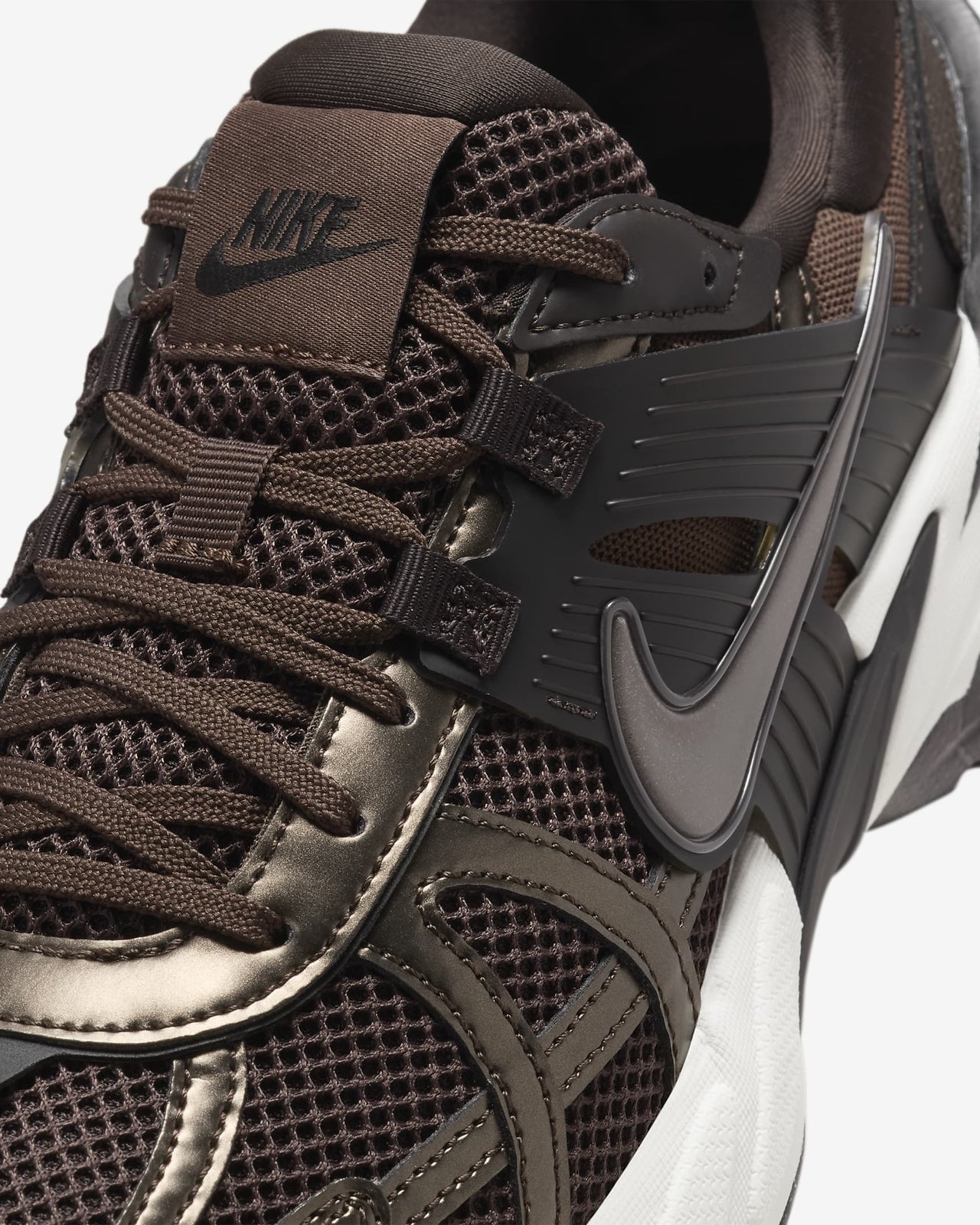 HJ4497-200 Nike V2K Run Velvet Brown White Black Baroque Brown (Men's)
