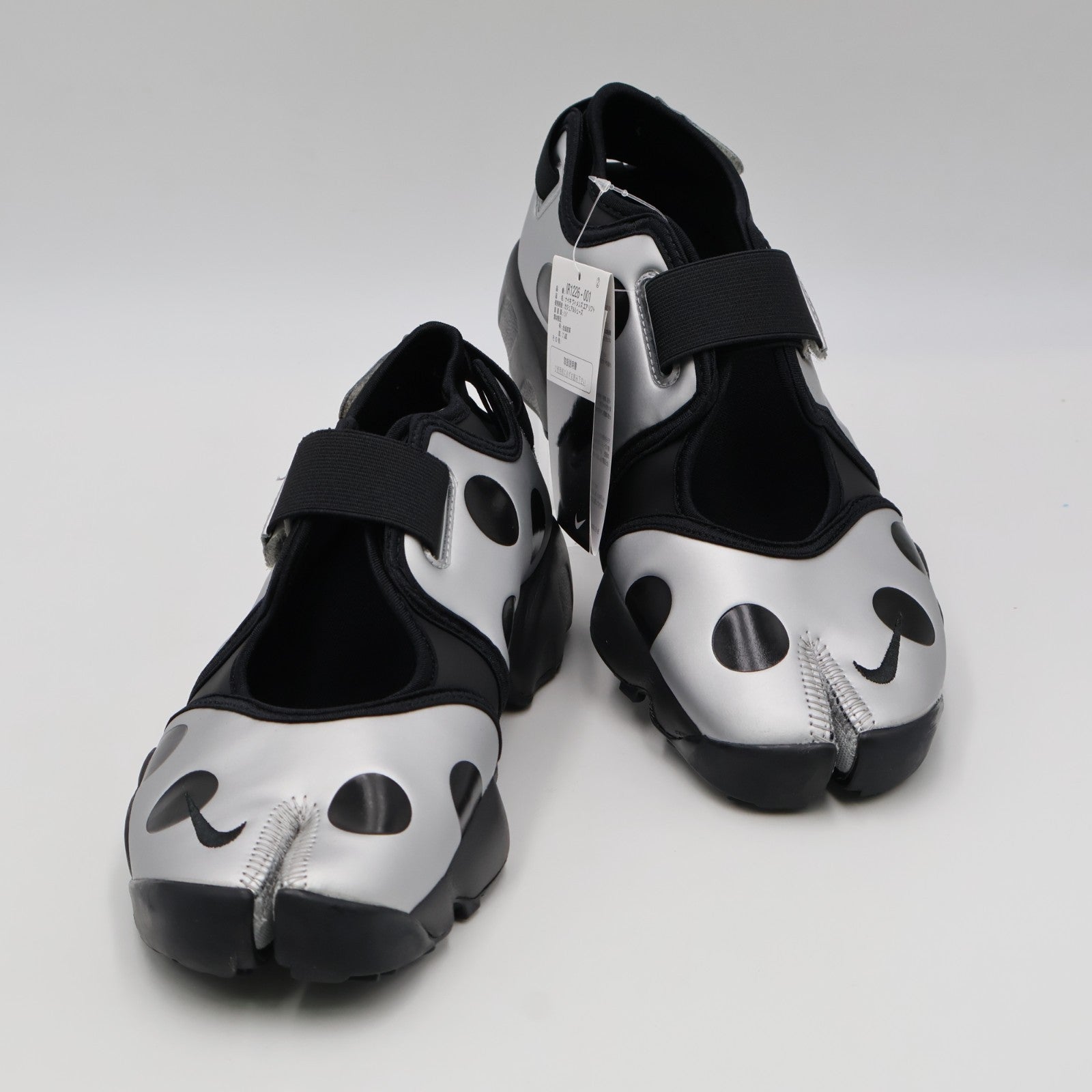 IR1226-001 Nike Air Rift "Polka Dot/Black/Metallic Silver" (Women's)