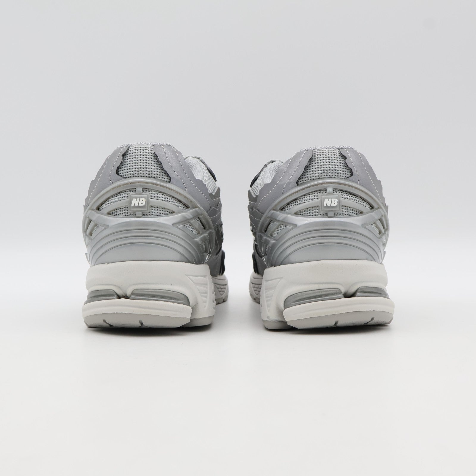 M1906DH New Balance 1906R Protection Pack Metallic Silver (Men's)