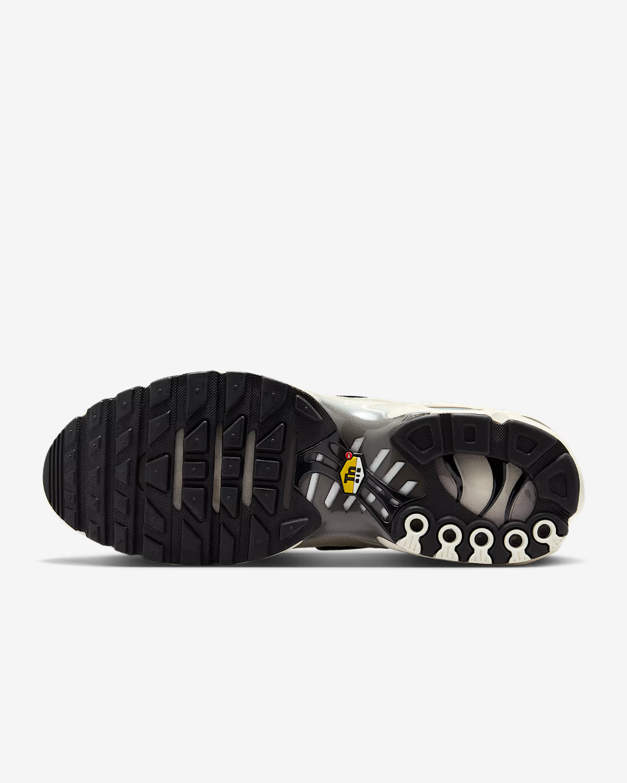 DM0032-106 Nike Air Max Plus Light Orewood Brown (Men's)