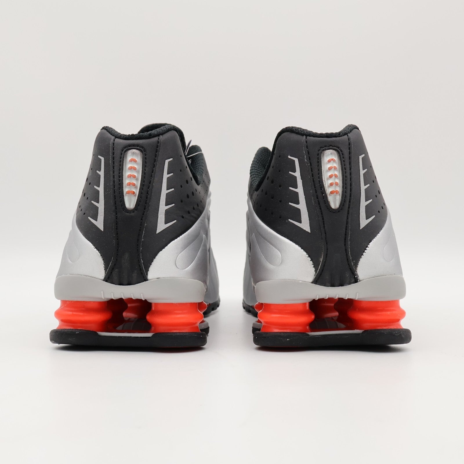 HQ1988-002 Nike Shox R4 Metallic Silver Red (2025) (Men's)