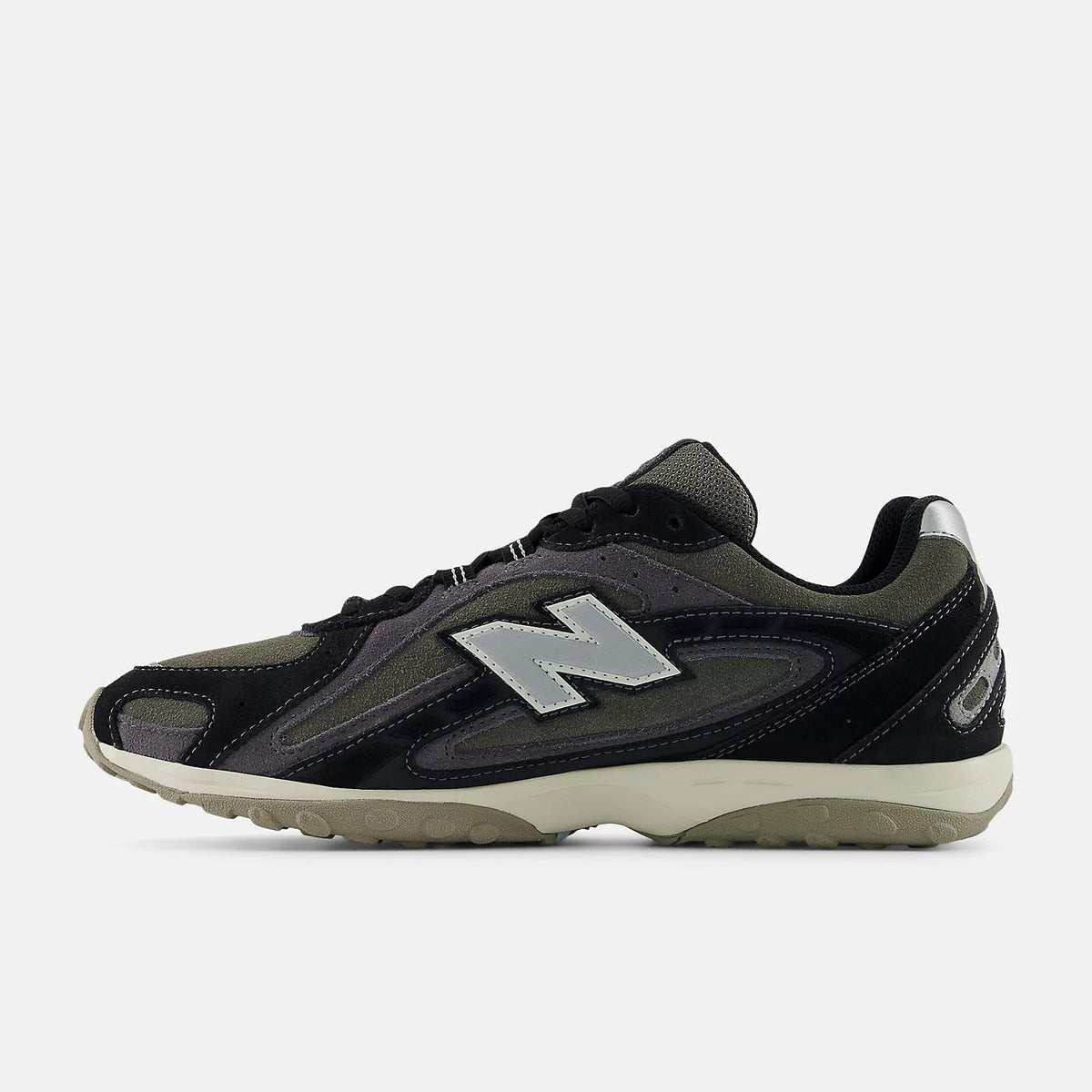 U204L5WZ New Balance 204L Black Magnet (Men's)