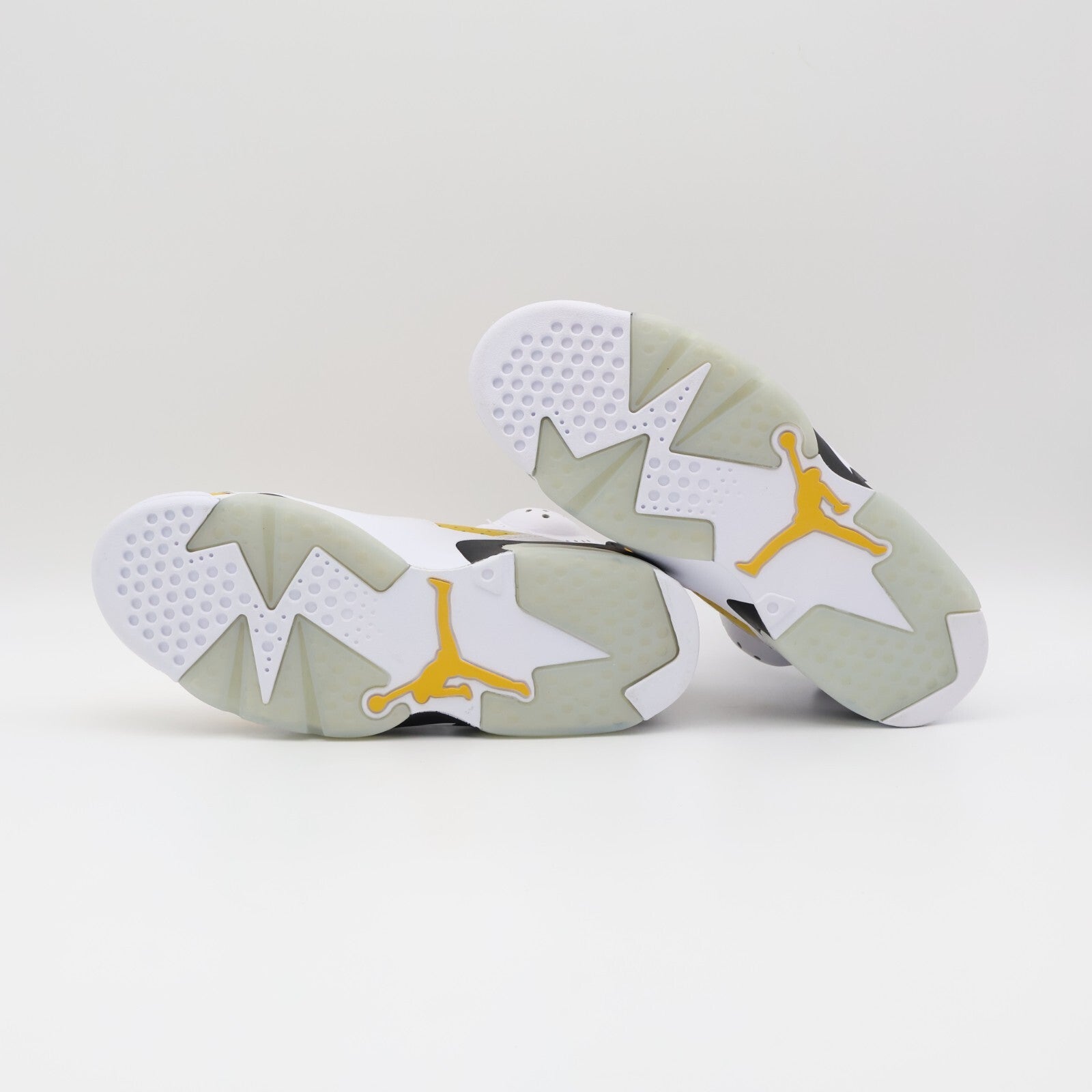 CT8529-170 Nike Air Jordan 6 Retro Yellow Orche (Men's)