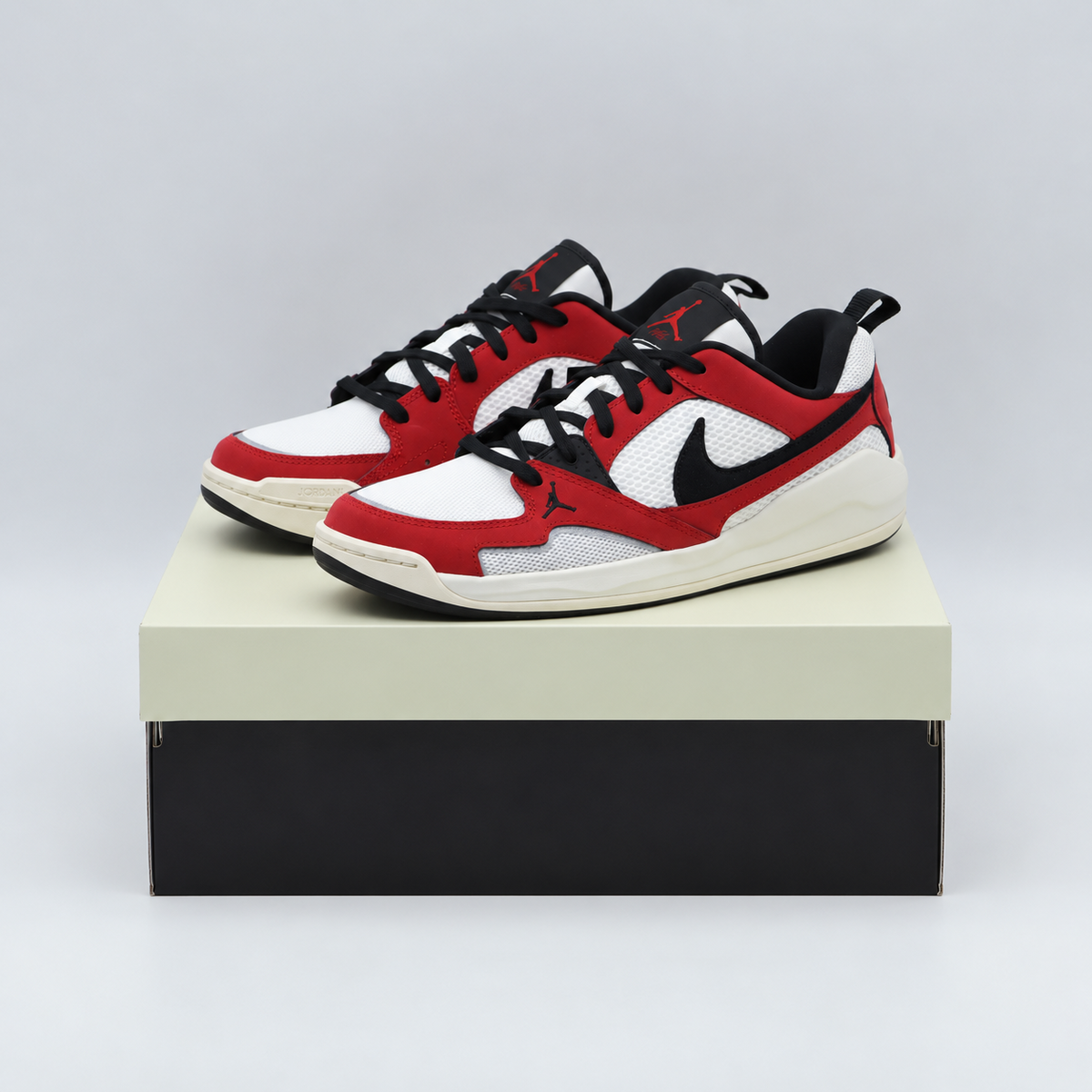 HJ6777-106 Nike Jordan CFMT Era Chicago (Men's)