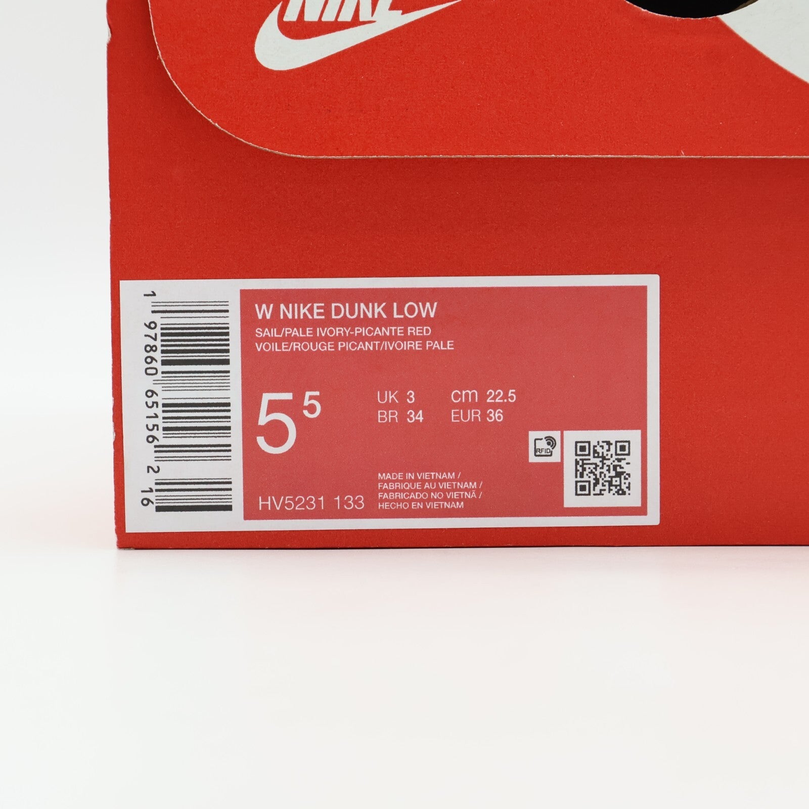 HV5231-133 Nike Dunk Low Shoes (Women's)