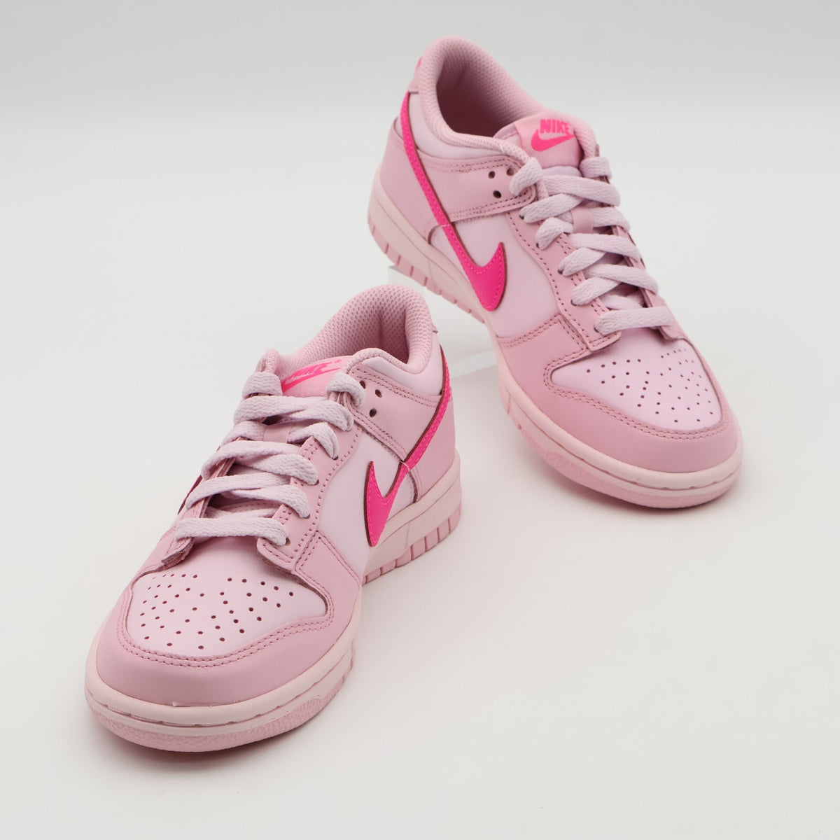 DH9765-600 Nike GS Dunk Low Triple Pink