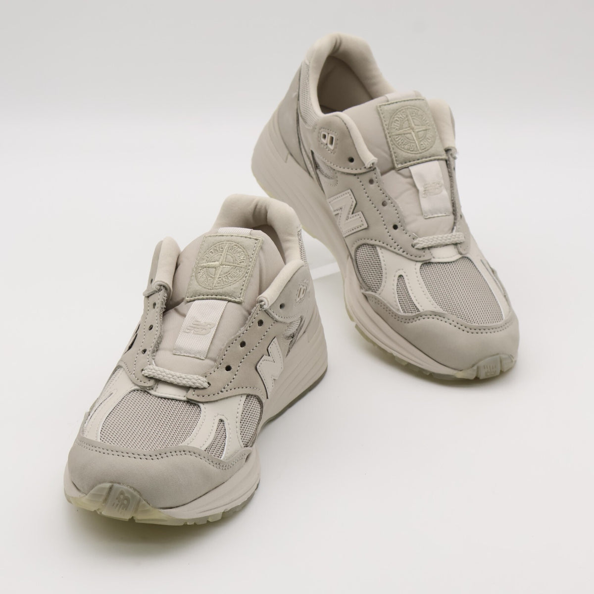 U991SE2 Stone Island New Balance 991V2 Ghost Beige (Men's)