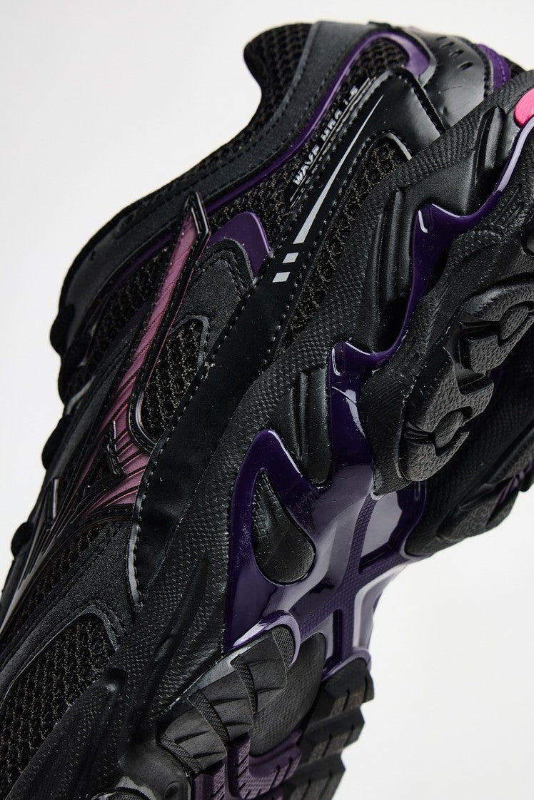 D1GA260B02 Mizuno Wave MG4 LS "Black/Purple" (Men's)