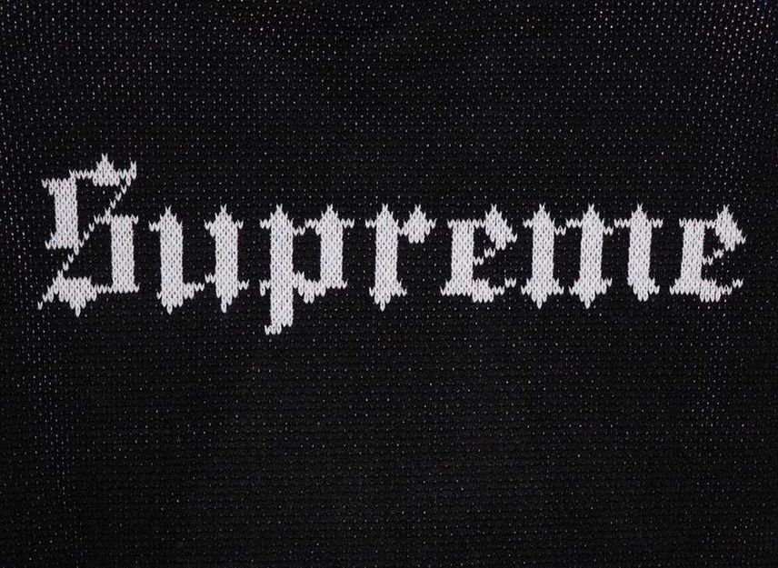 Supreme Snow White Sweater Black