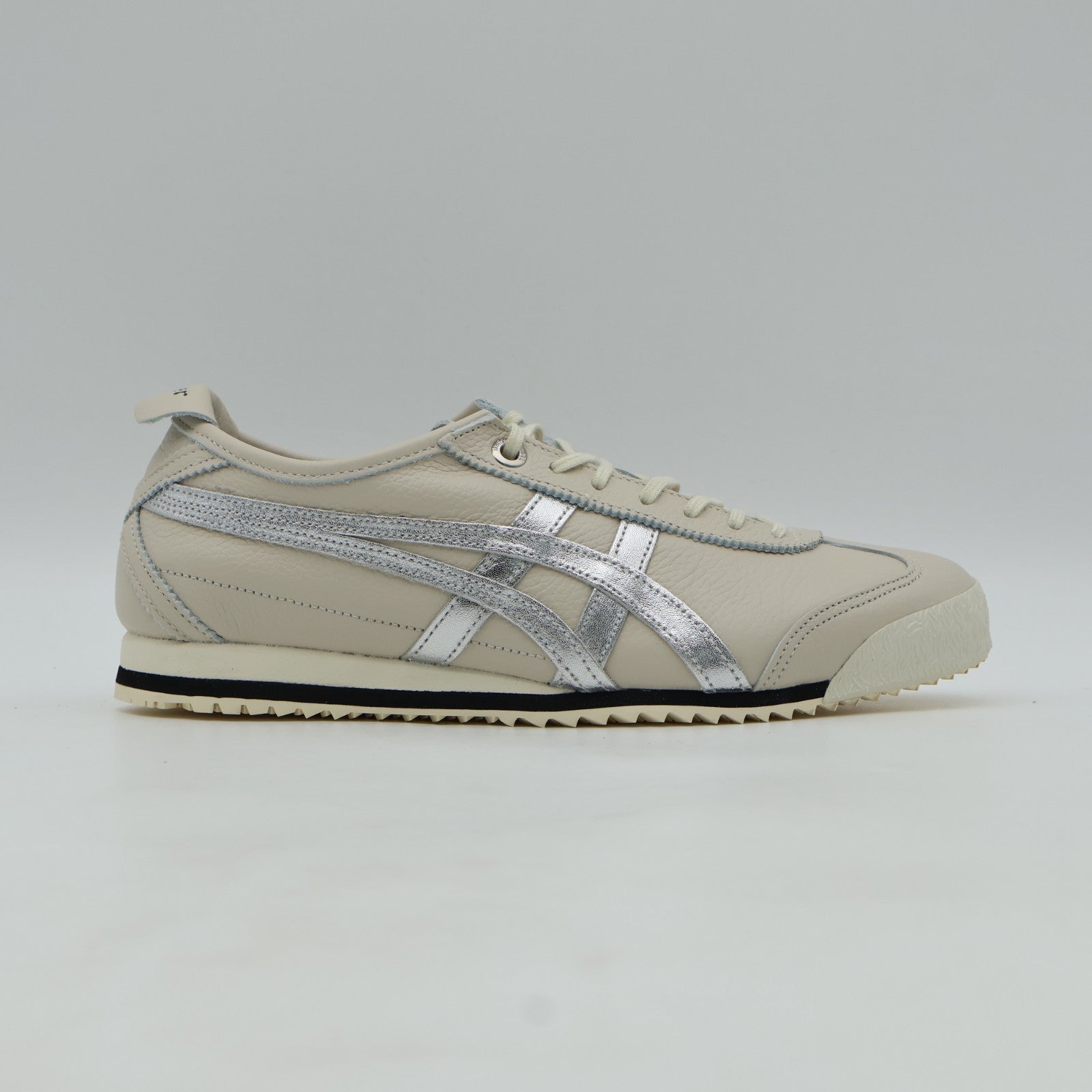 1183A592-200 Onitsuka Tiger Mexico 66 SD Birch Silver (Men's)