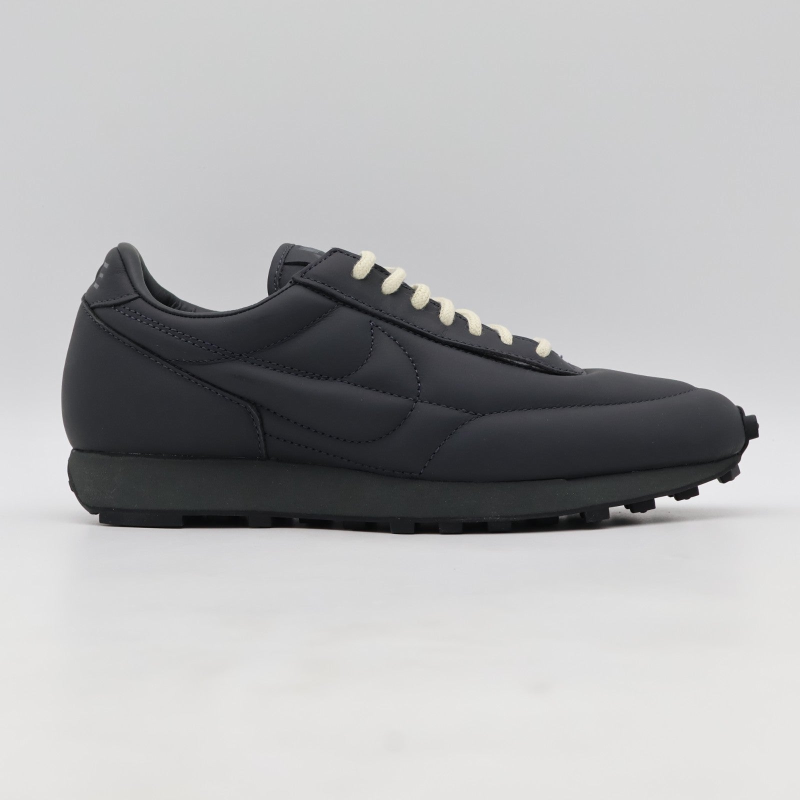 IO4865-200 Nike Daybreak SP Moon Particle (Men's)