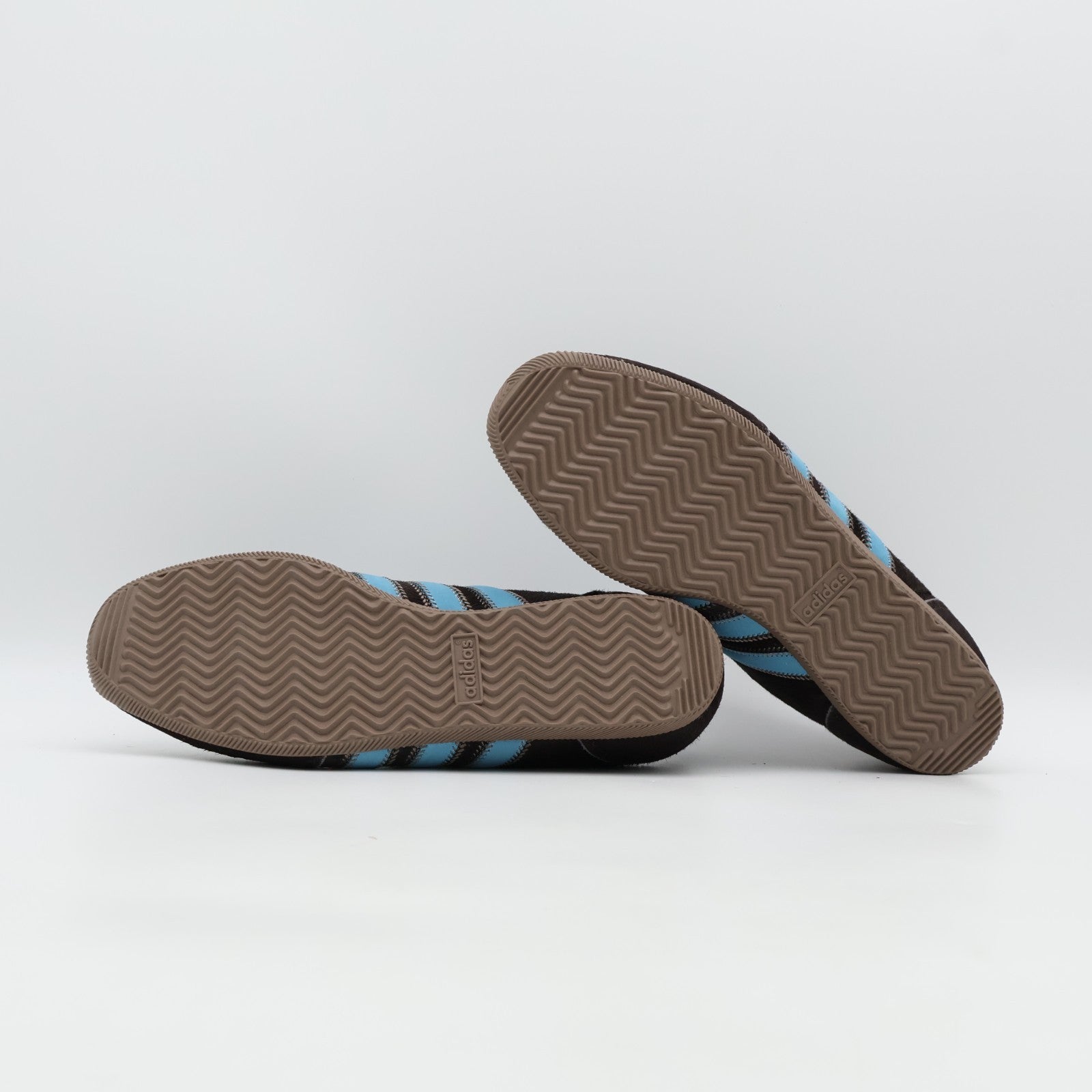 JS4028 adidas Originals Japan Dark Brown Preloved Blue Trace Brown (Women's)