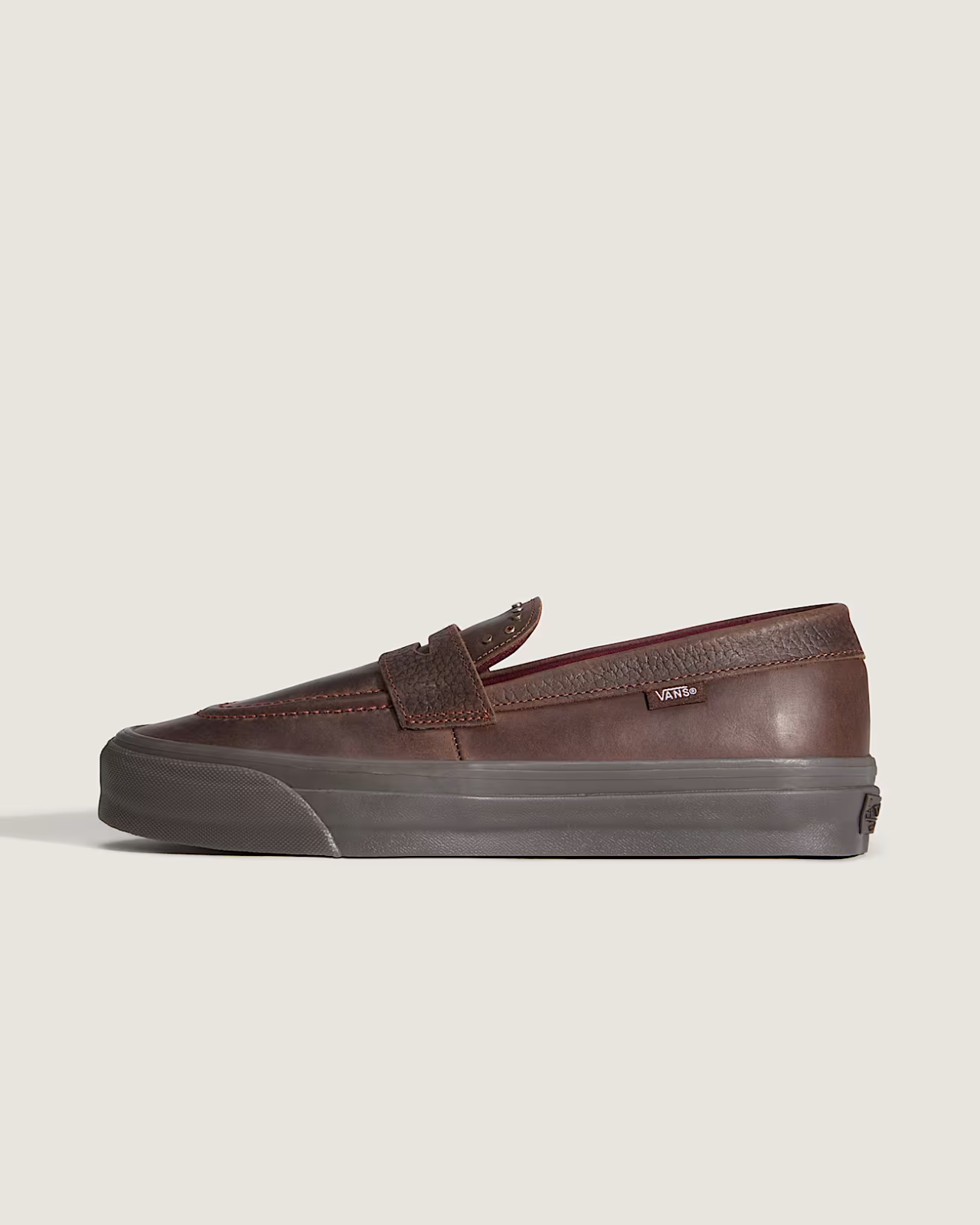 VN000VATDMV Vans Premium Loafer 53 Hardware "Potting Soil"