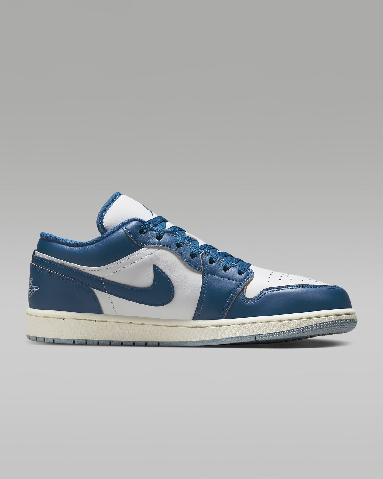 FN5214-141 NIke Air Jordan 1 Low SE Industrial Blue (Men's)