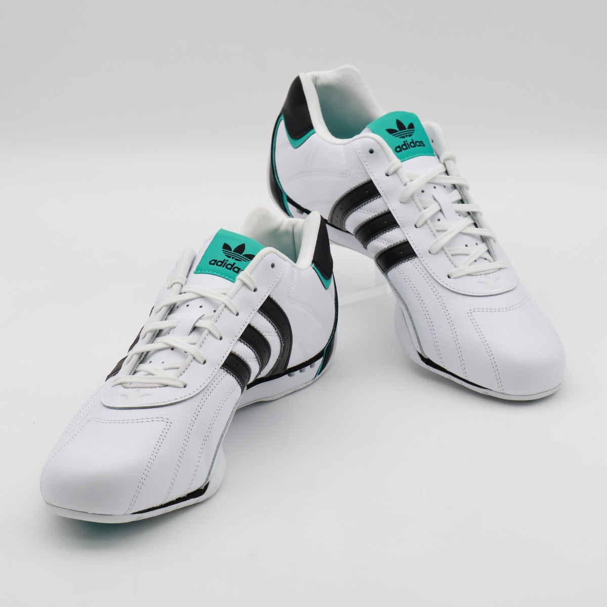 JR4544 Mercedes AMG PETRONAS F1 Team adidas Adiracer Lo Cloud White (Men's)