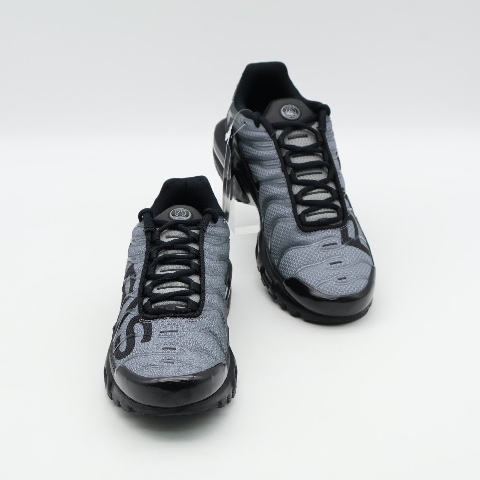 IB2253-001 PSG Ã Nike Air Max Plus Black Particle Grey (Men's)