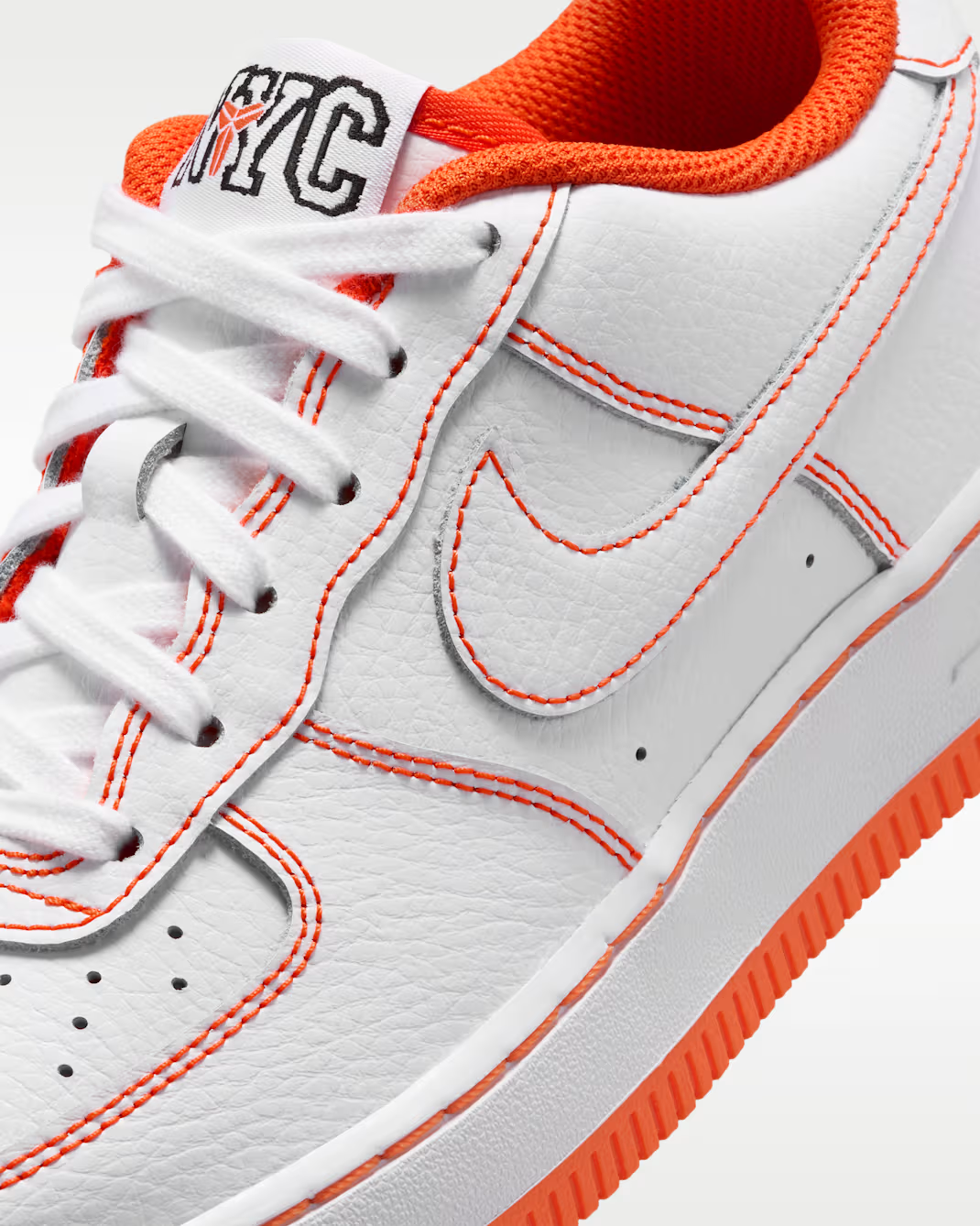 IW2221-100 Kobe Bryant Ã Nike Air Force 1 Low Protro "Lord of the Rings" (GS)