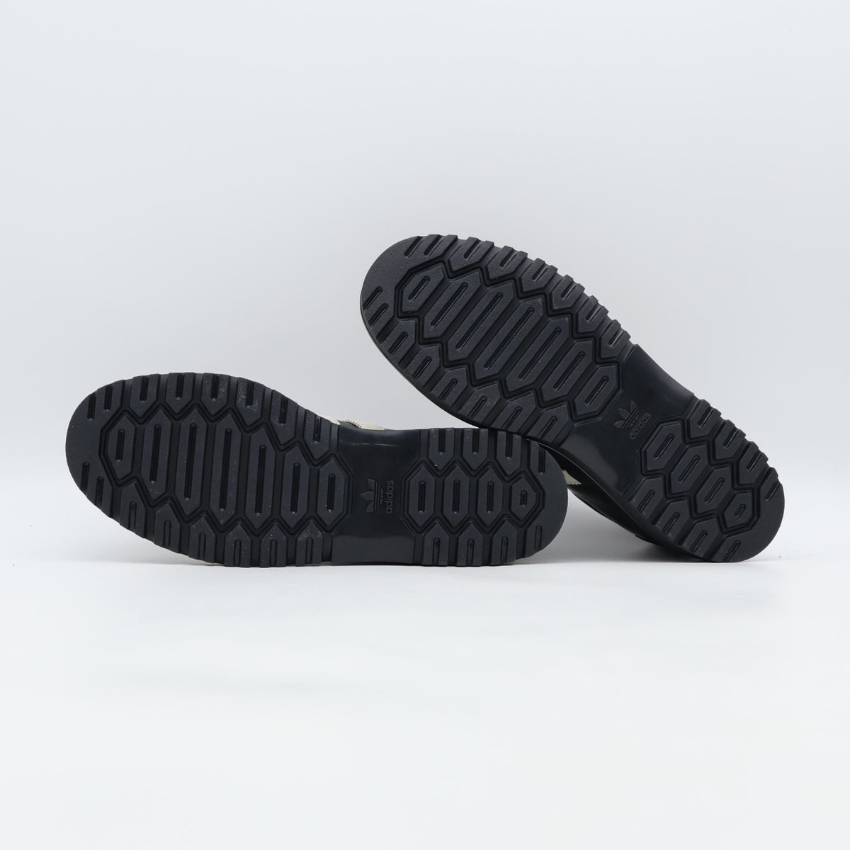 KI4761 Song For The Mute adidas Samba LX Black White (Men's)