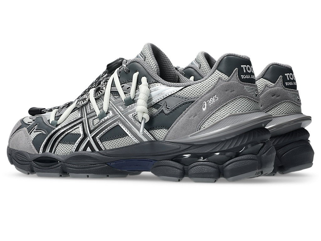 1203A838-020 TOGA Asics Gel-Cumulus 16 TG Grey Black Pure Silver (Men's)