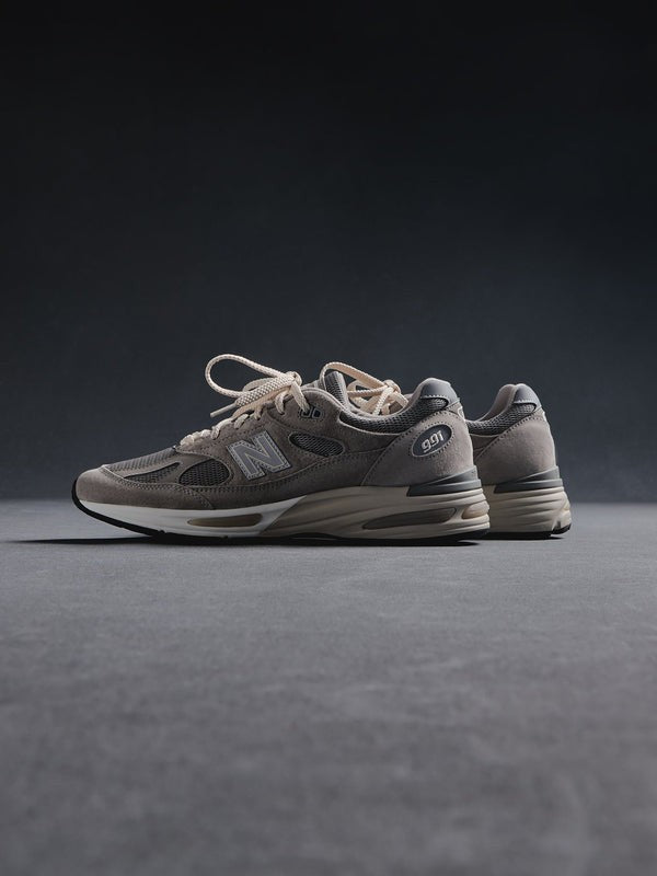M991KI1 KITH 101 New Balance 991 Vetiver (Men's)