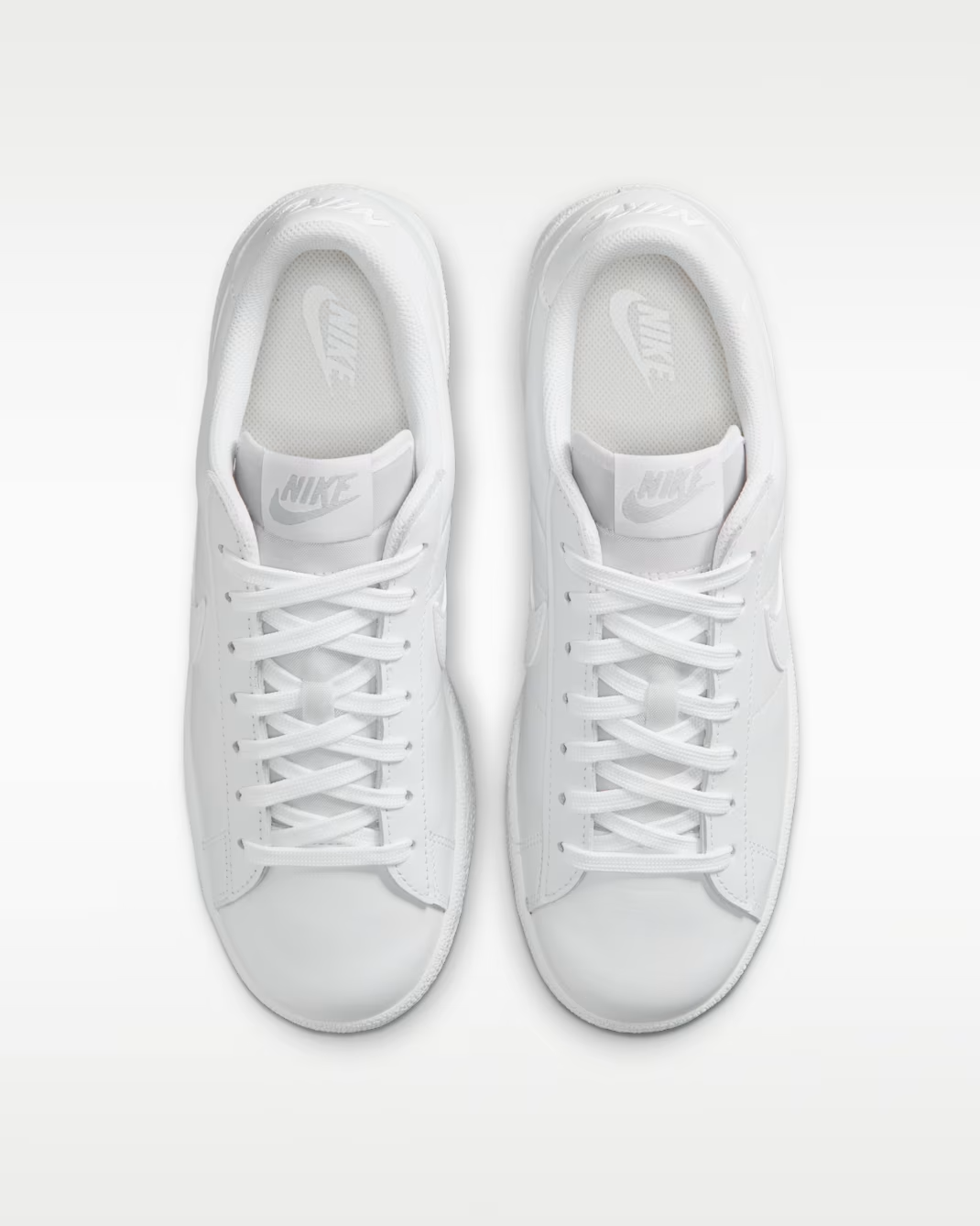 IQ7387-107 Nike Tennis Classic "White" (Women's)