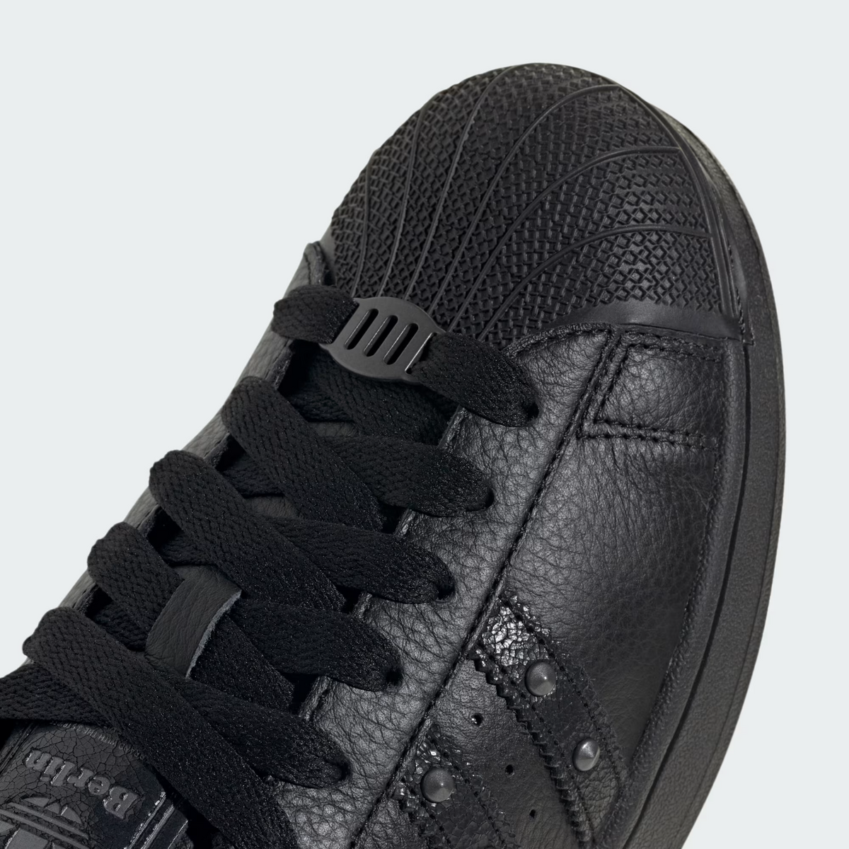 JQ3225 adidas Originals Superstar 2 Berlin (Men's)