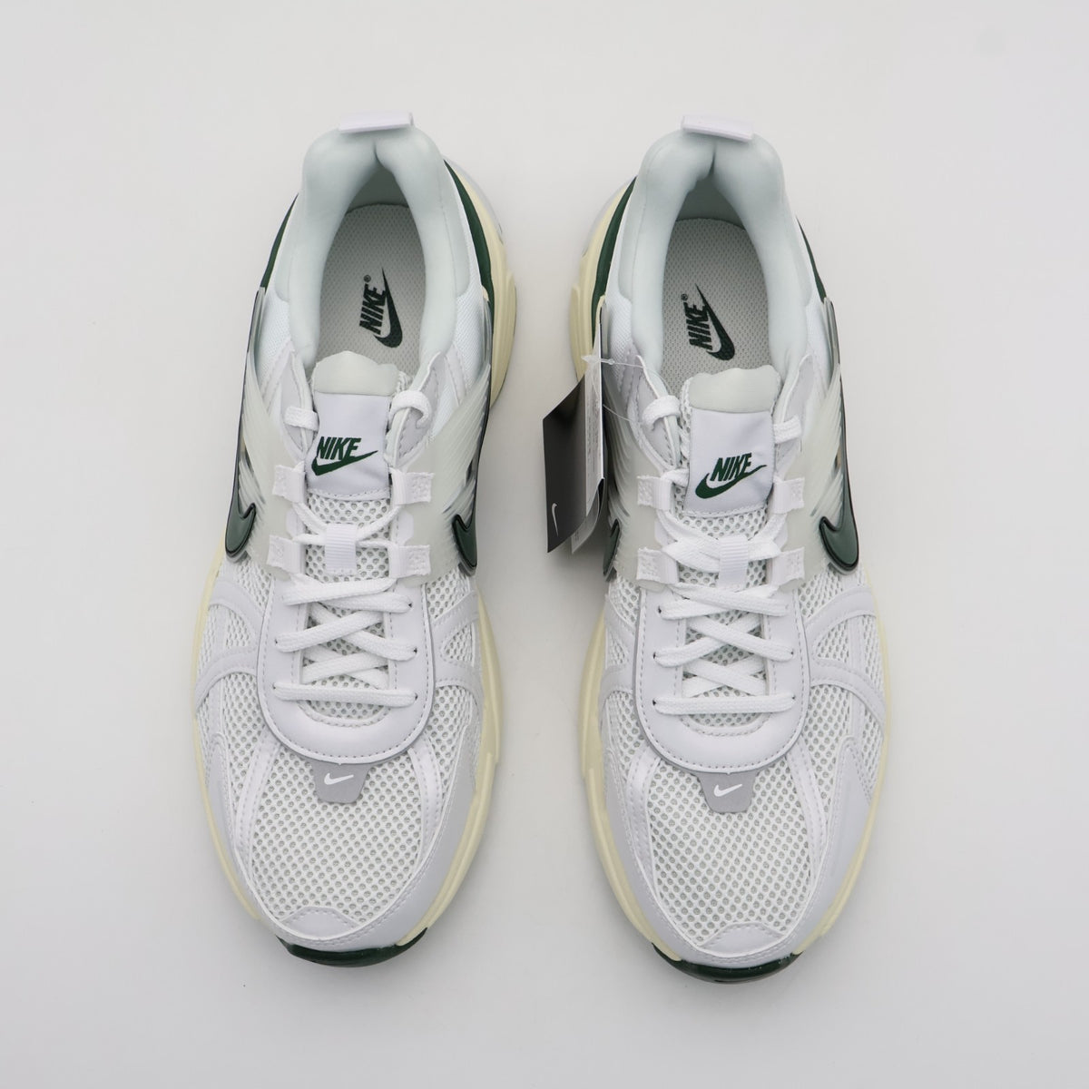 FD0736-101 Nike V2K Run White Platinum Tint (Women's)
