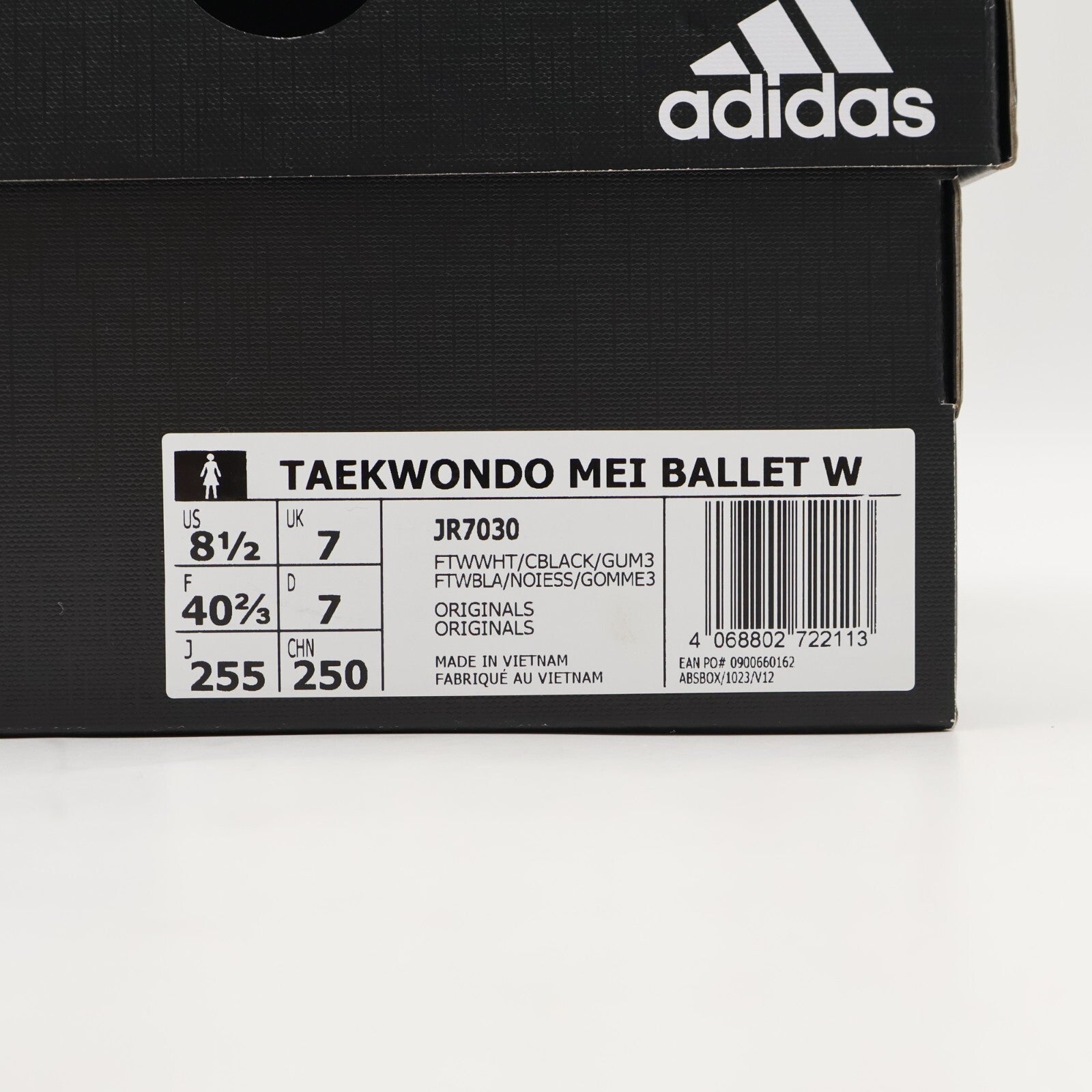 JR7030 adidas Originals Taekwondo Mei Cloud White Core Black Gum (Women's)