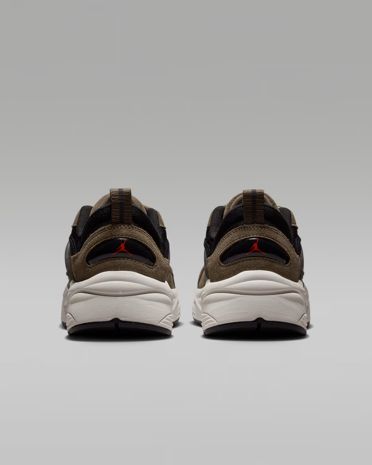 IB3722-202 Nike Jordan Trunner O/S "Palomino/Black" (Men's)