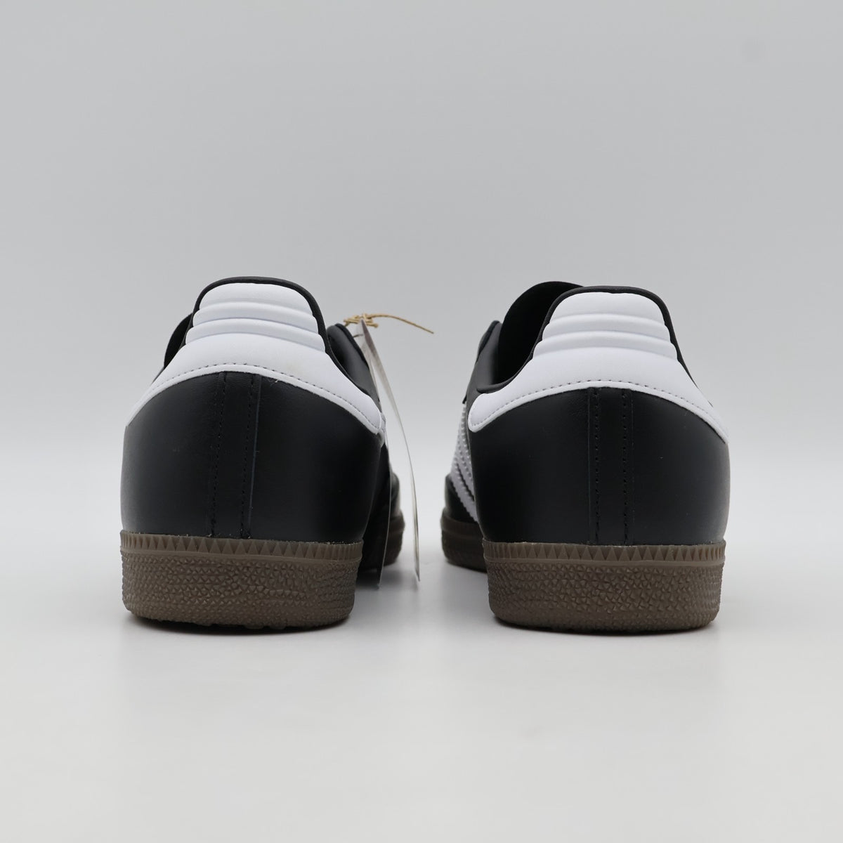 JR9246 A BATHING APE adidas Originals Samba Core Black Cloud White Gum (Men's)